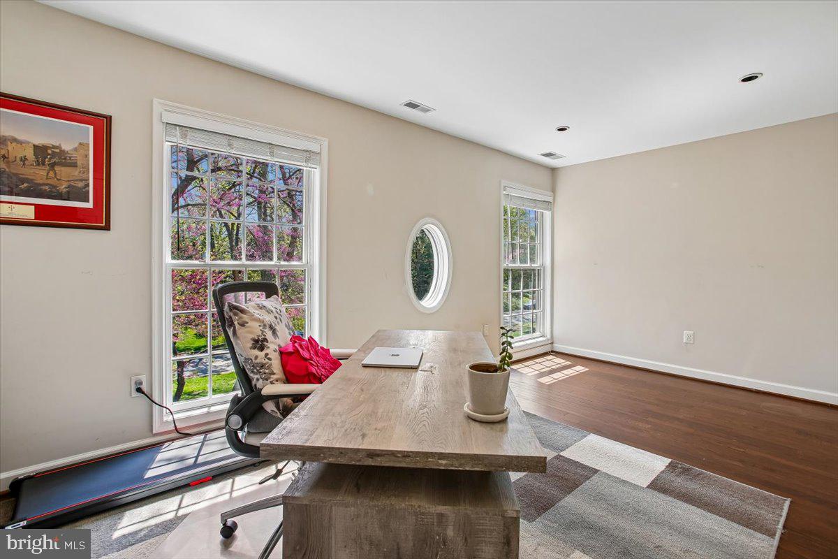 BALLANTRAE - Residential