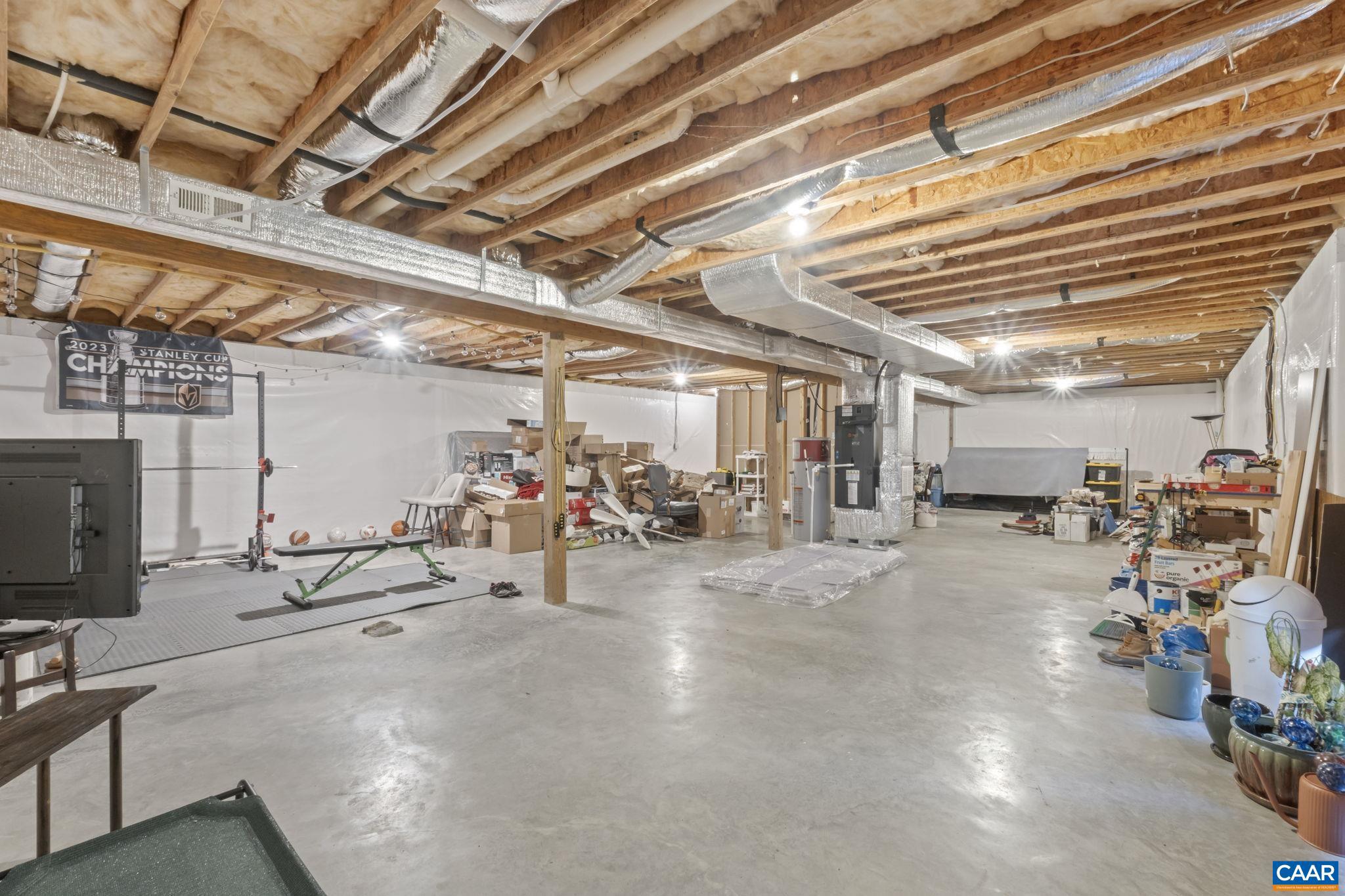 LAKE MONTICELLO - Residential