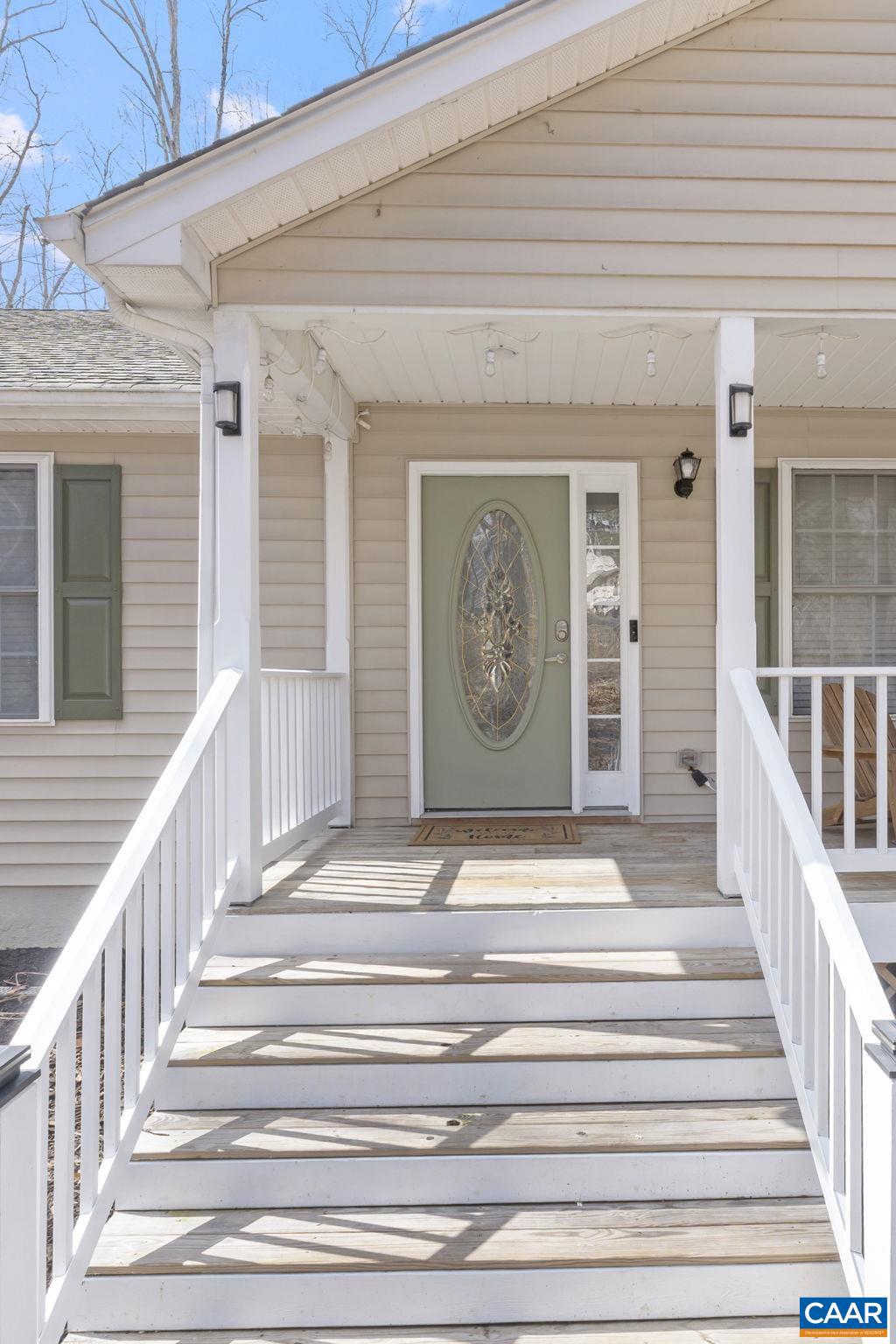 LAKE MONTICELLO - Residential