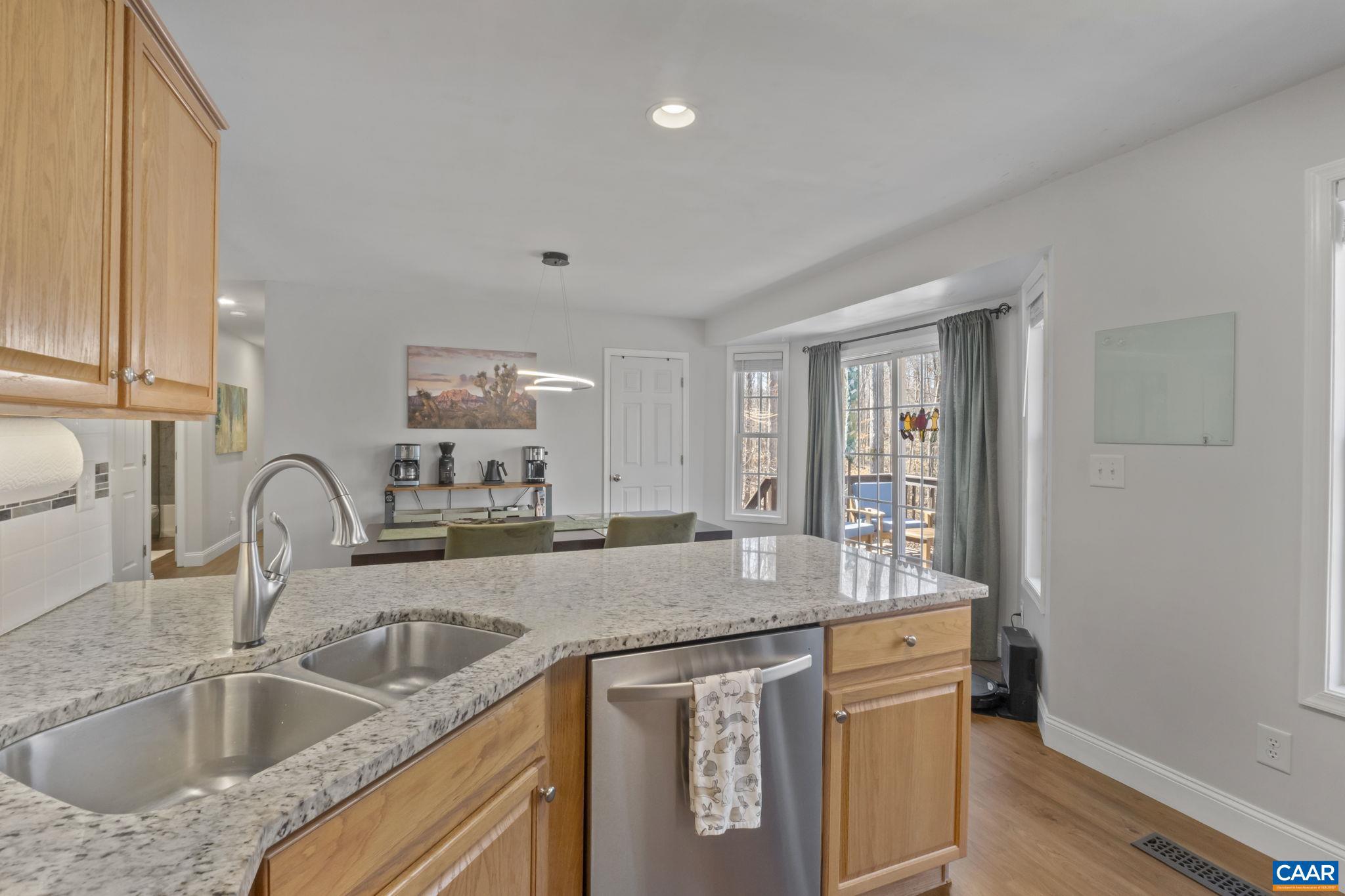 LAKE MONTICELLO - Residential