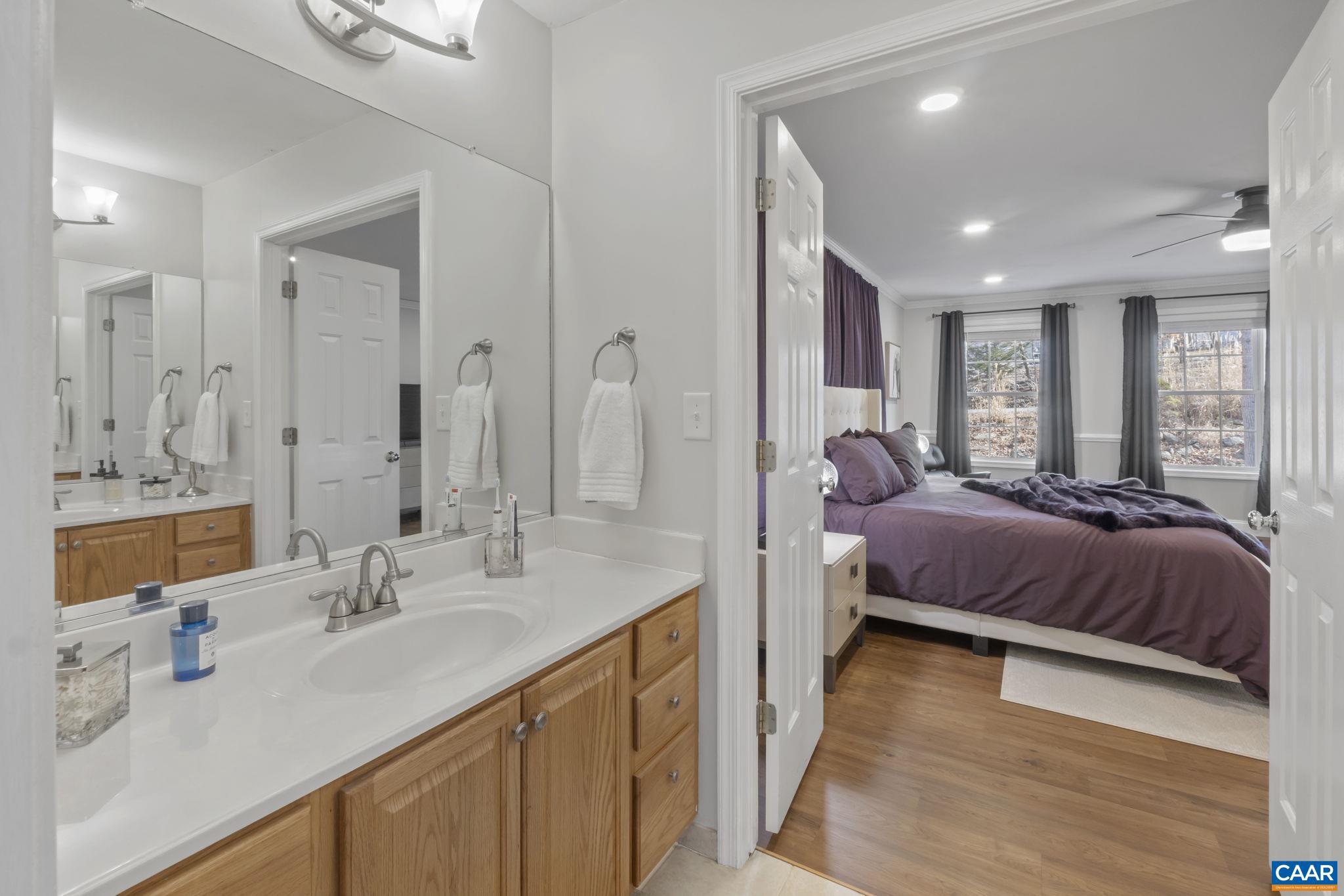 LAKE MONTICELLO - Residential