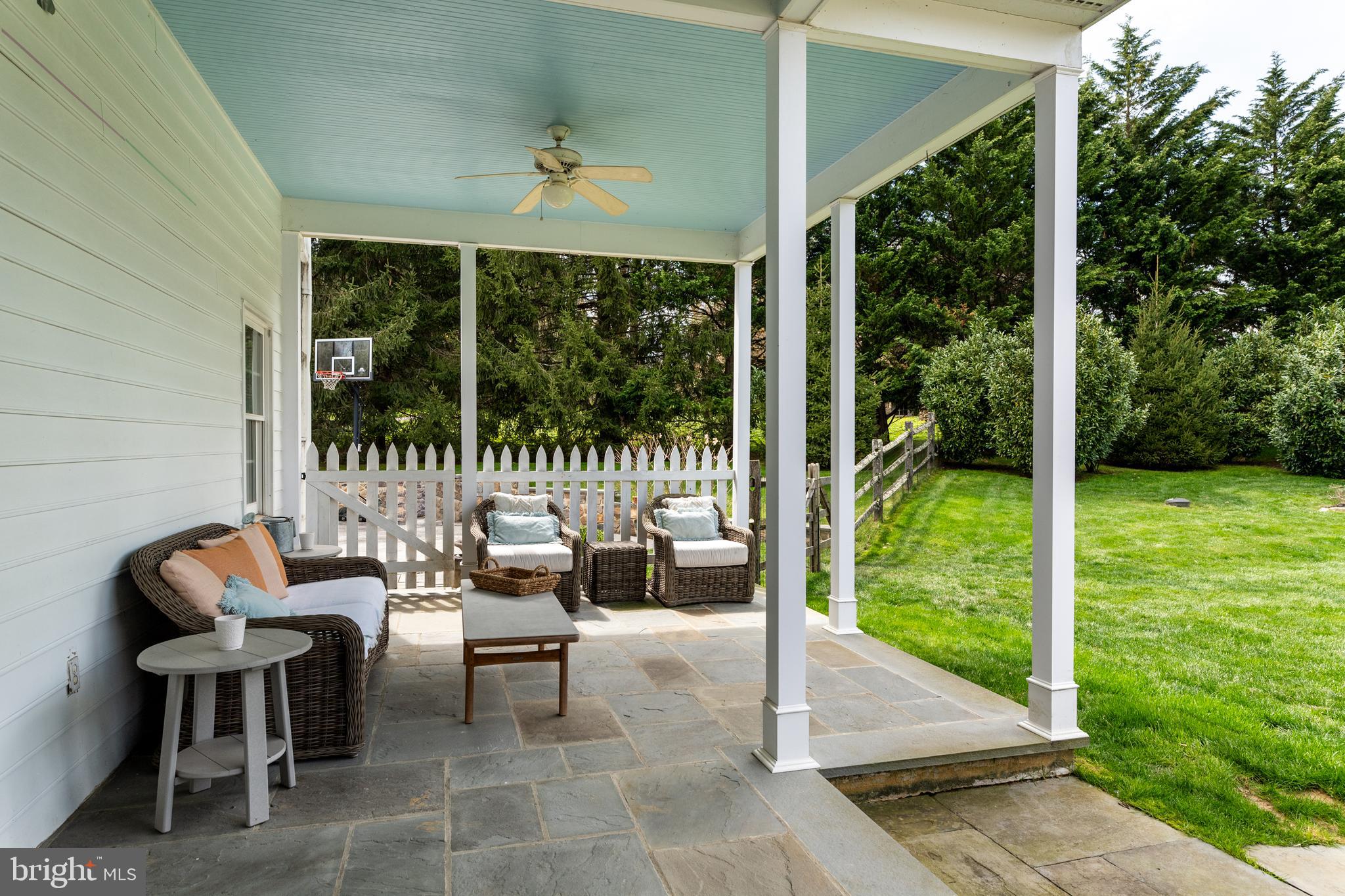 BRENTFORD - Residential