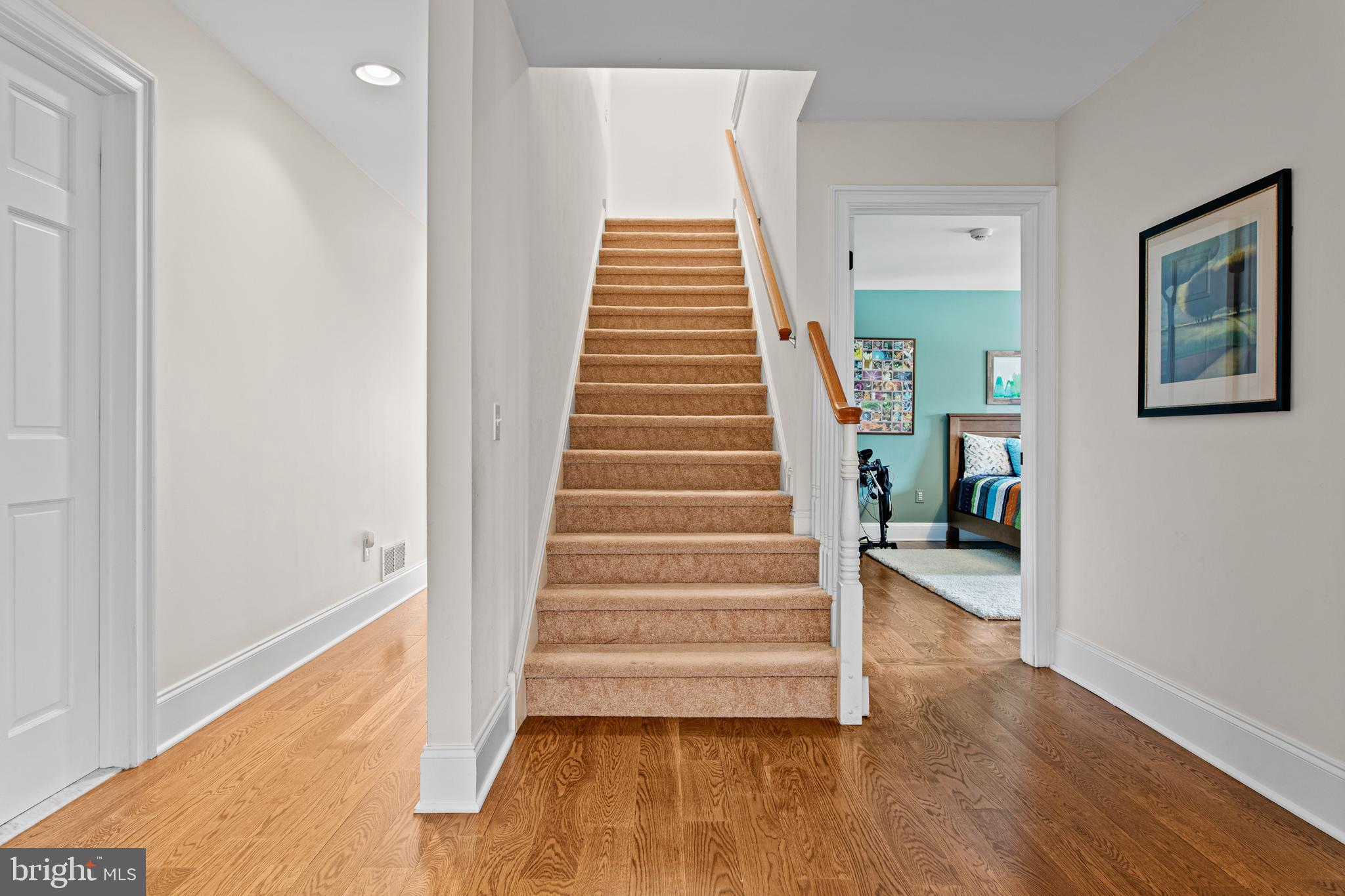 BRENTFORD - Residential