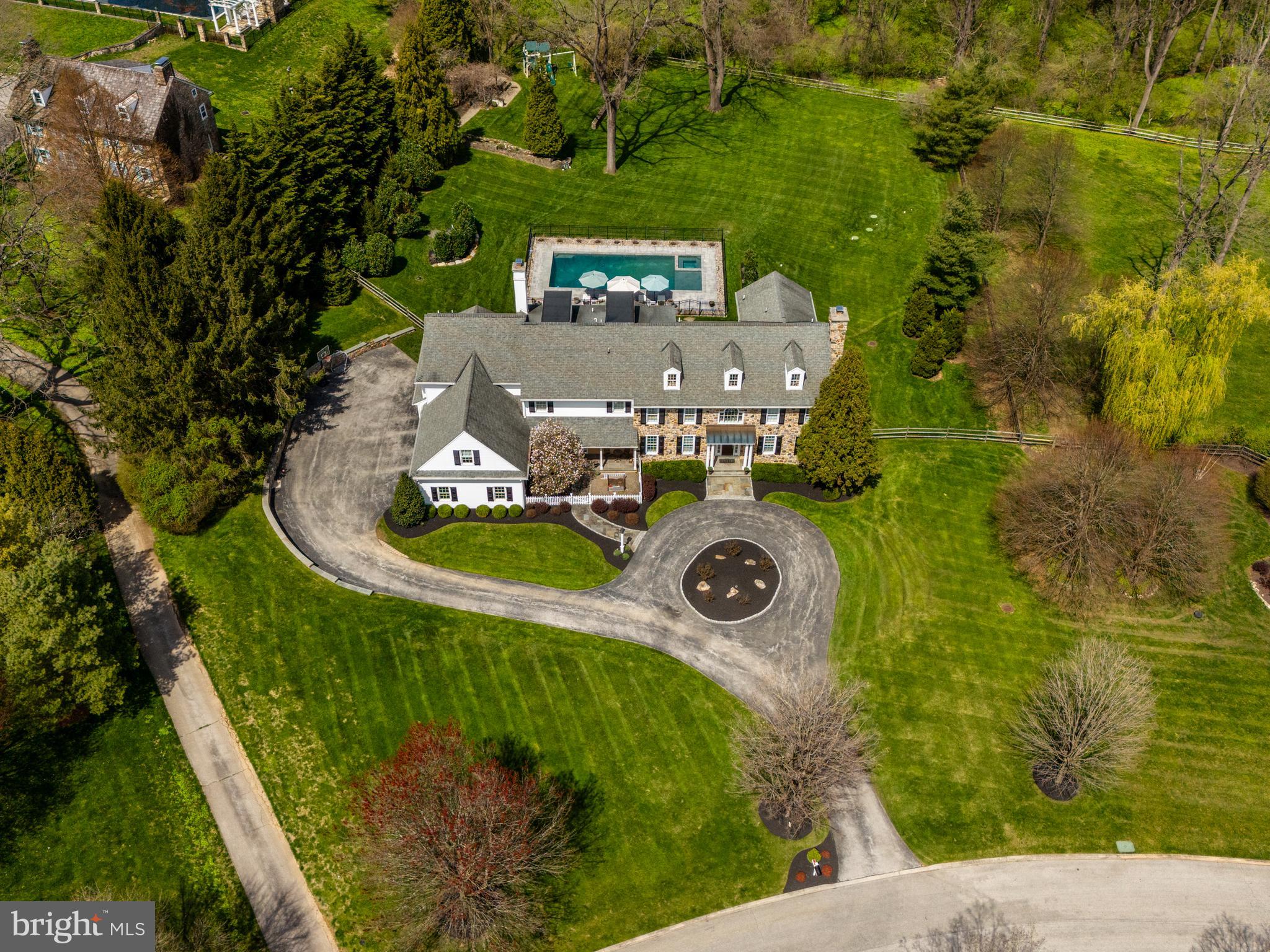 BRENTFORD - Residential