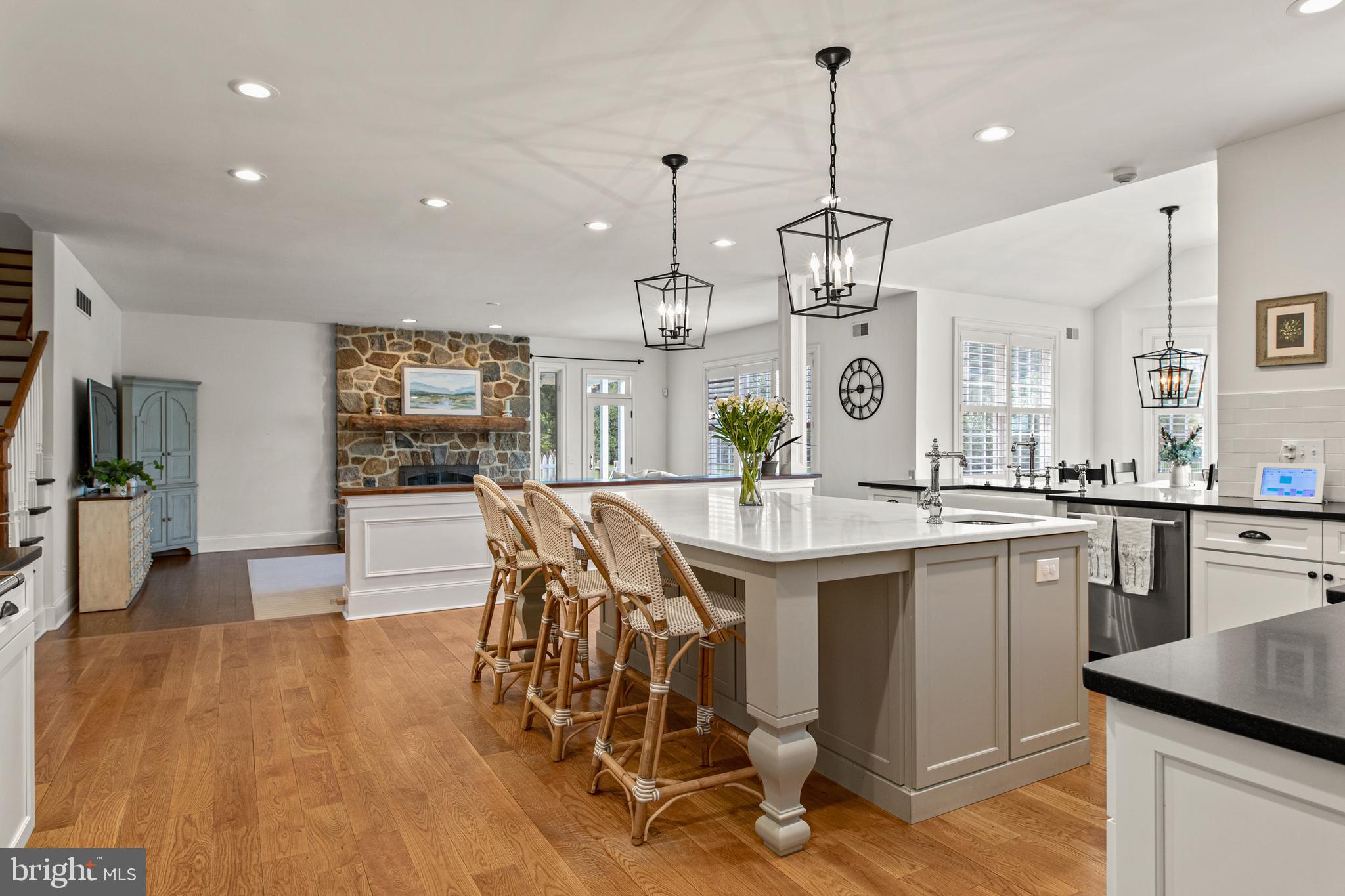 BRENTFORD - Residential