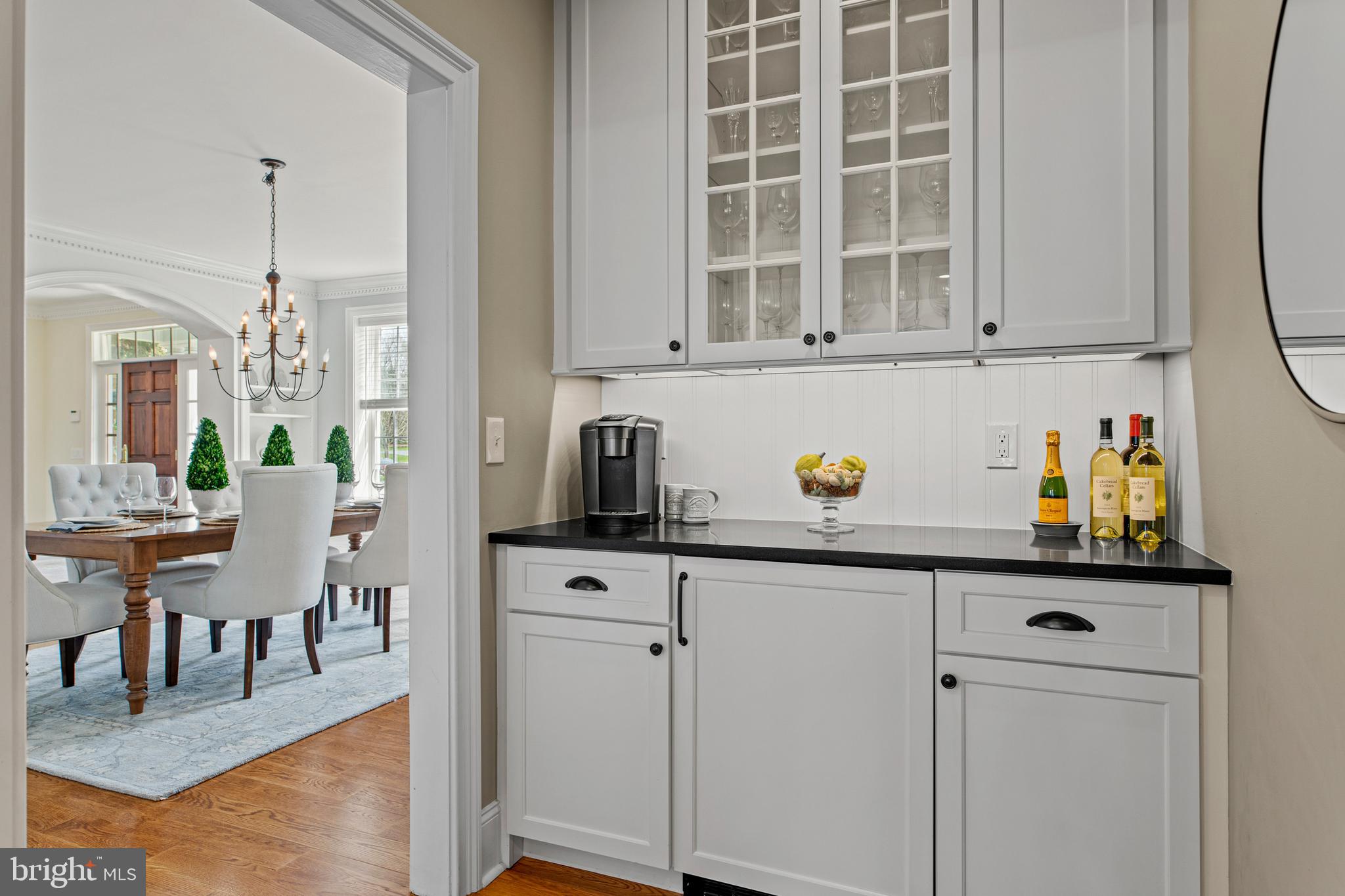 BRENTFORD - Residential