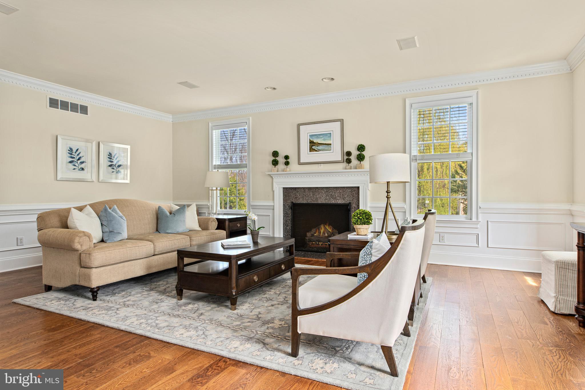 BRENTFORD - Residential