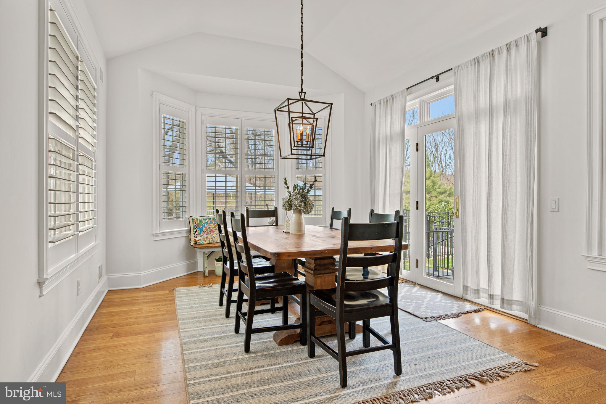 BRENTFORD - Residential