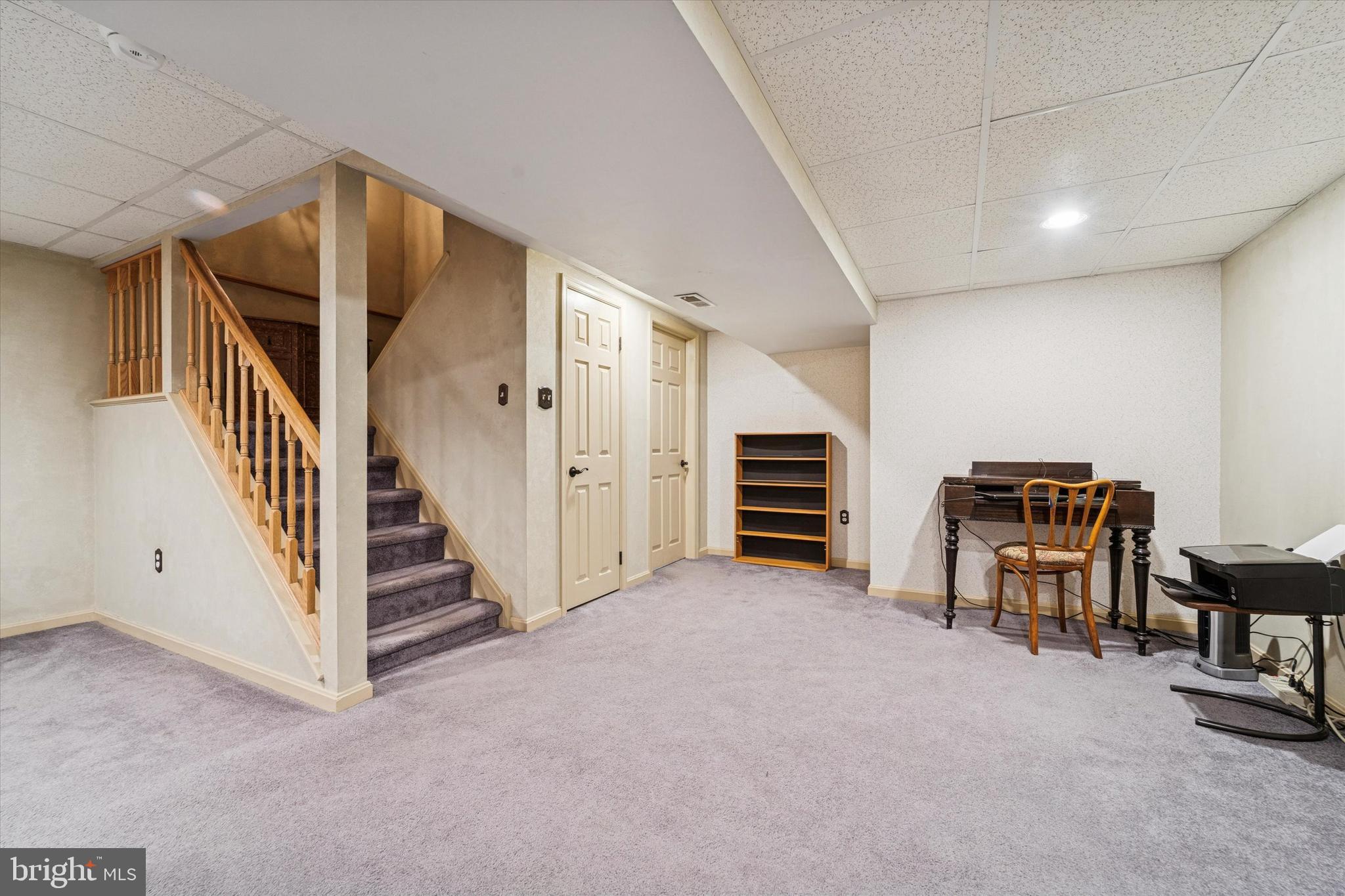 COURT AT JAMESTOWNE - Residential