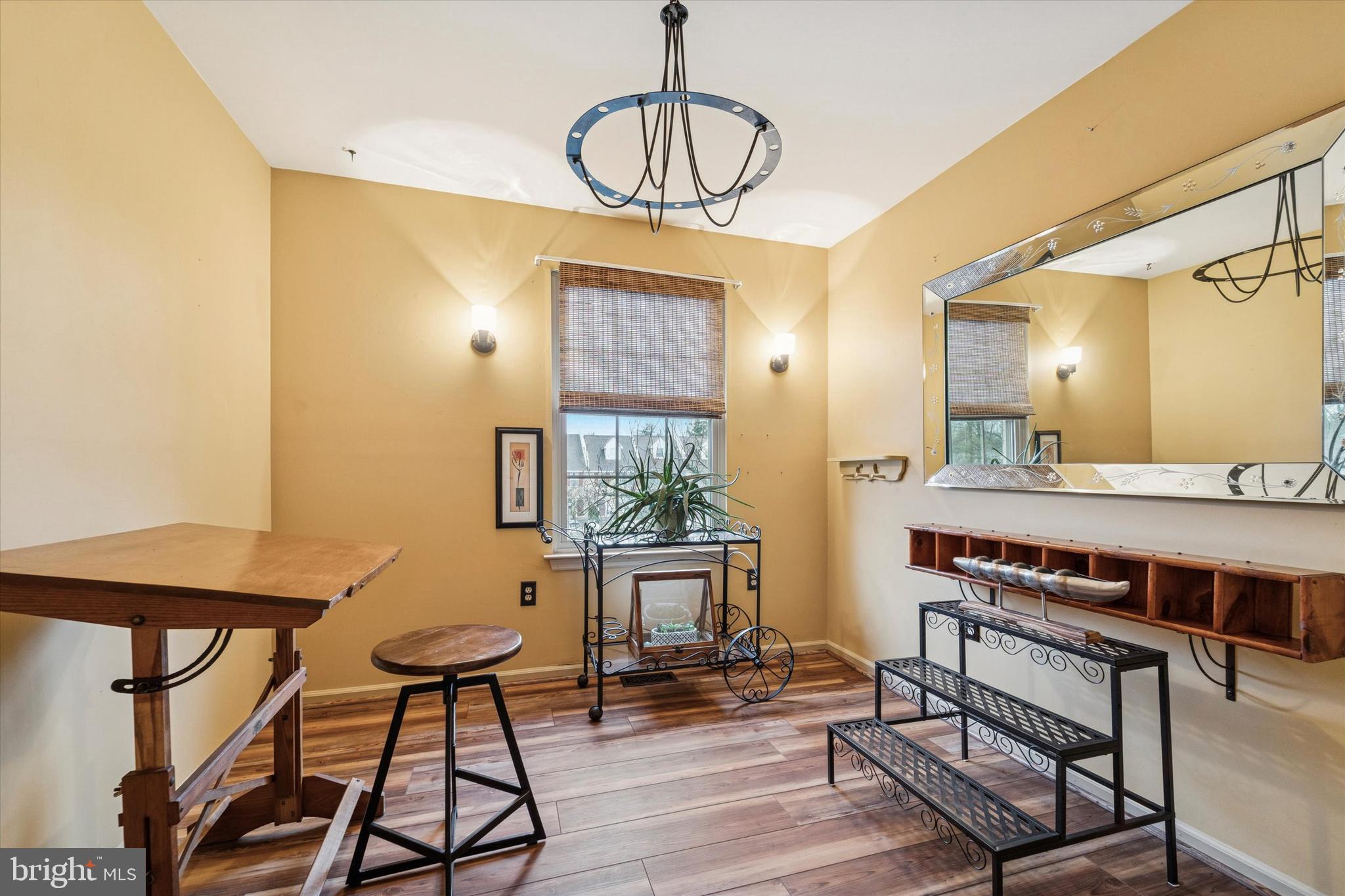 COURT AT JAMESTOWNE - Residential