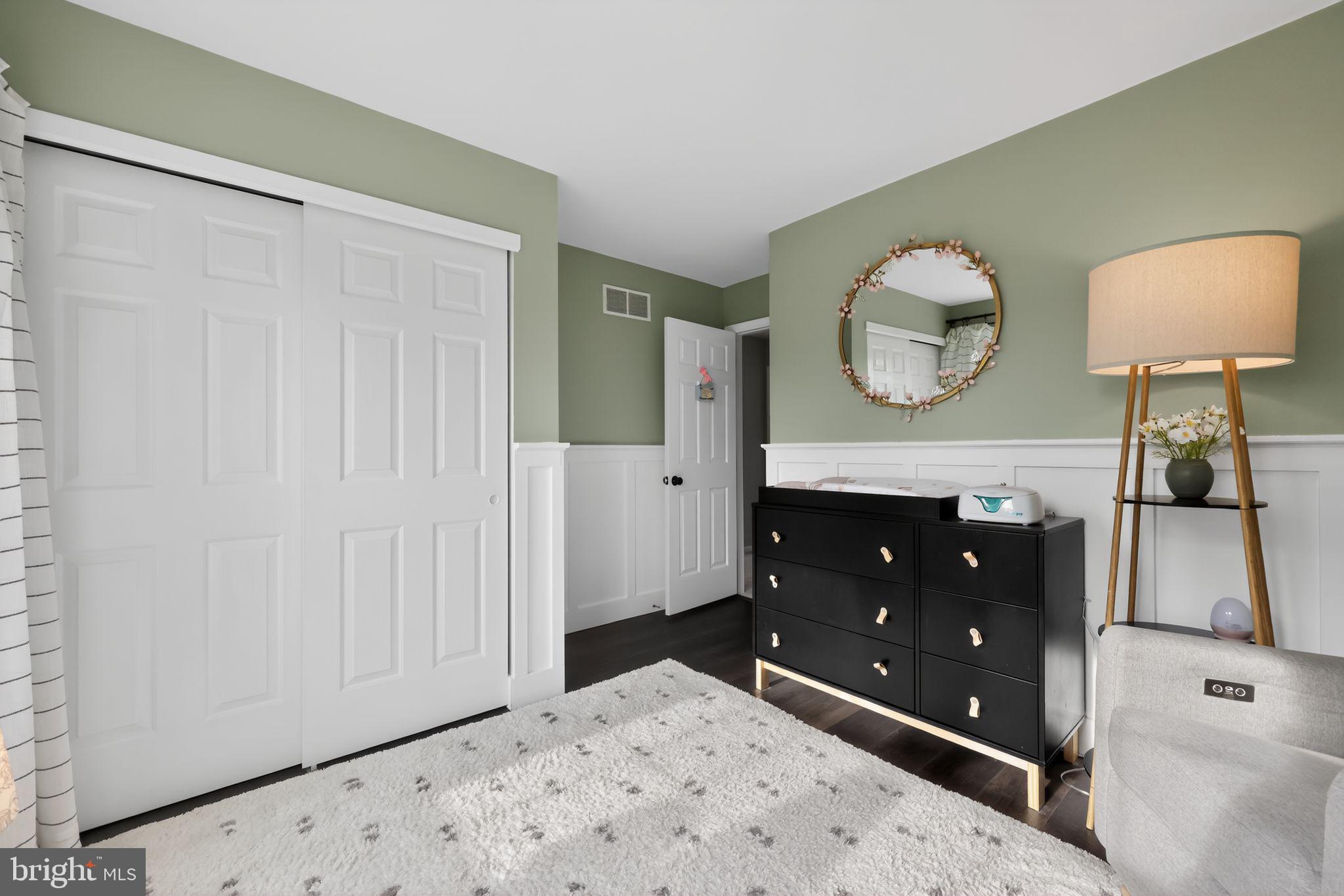 CHATHAM CHASE - Residential