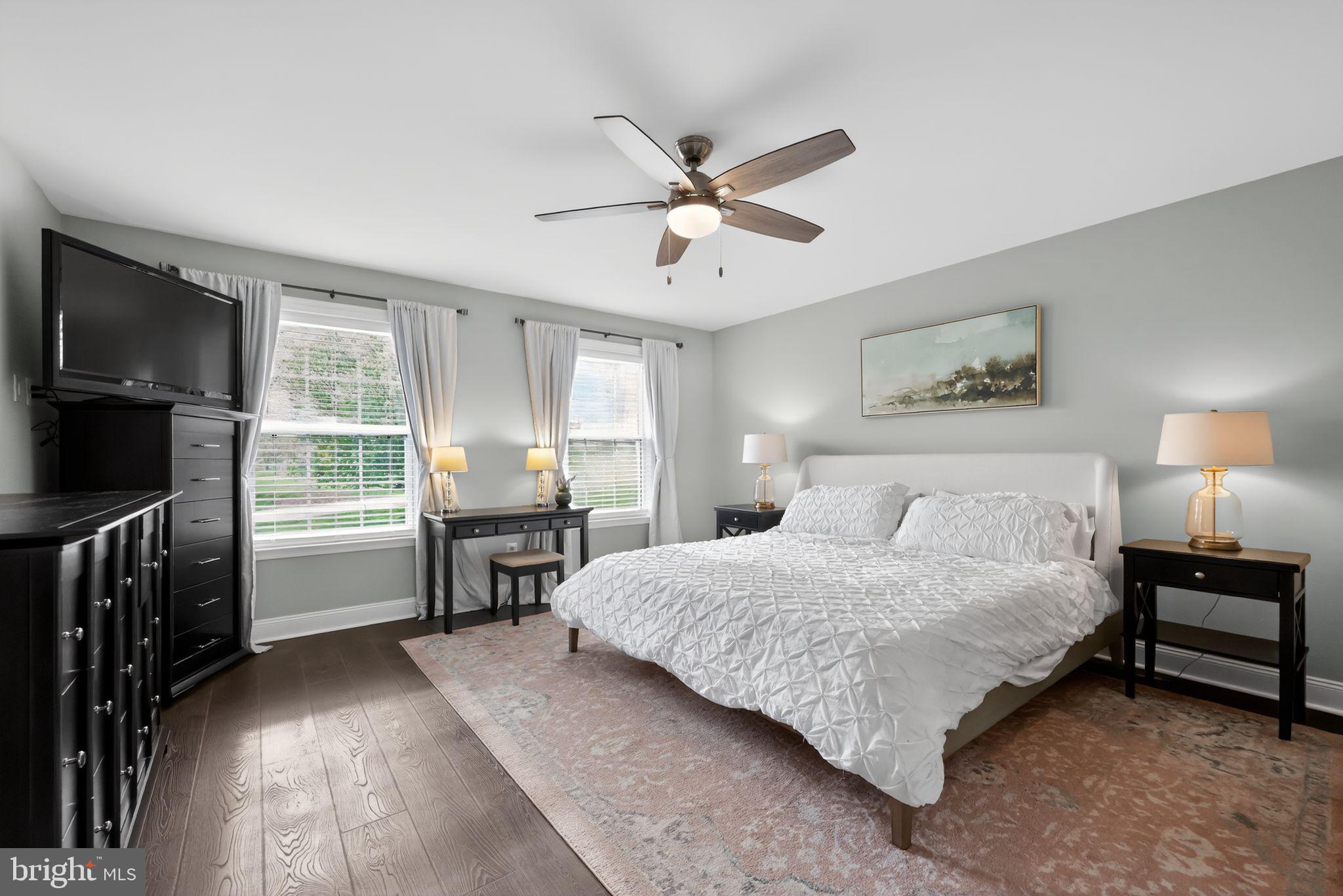 CHATHAM CHASE - Residential