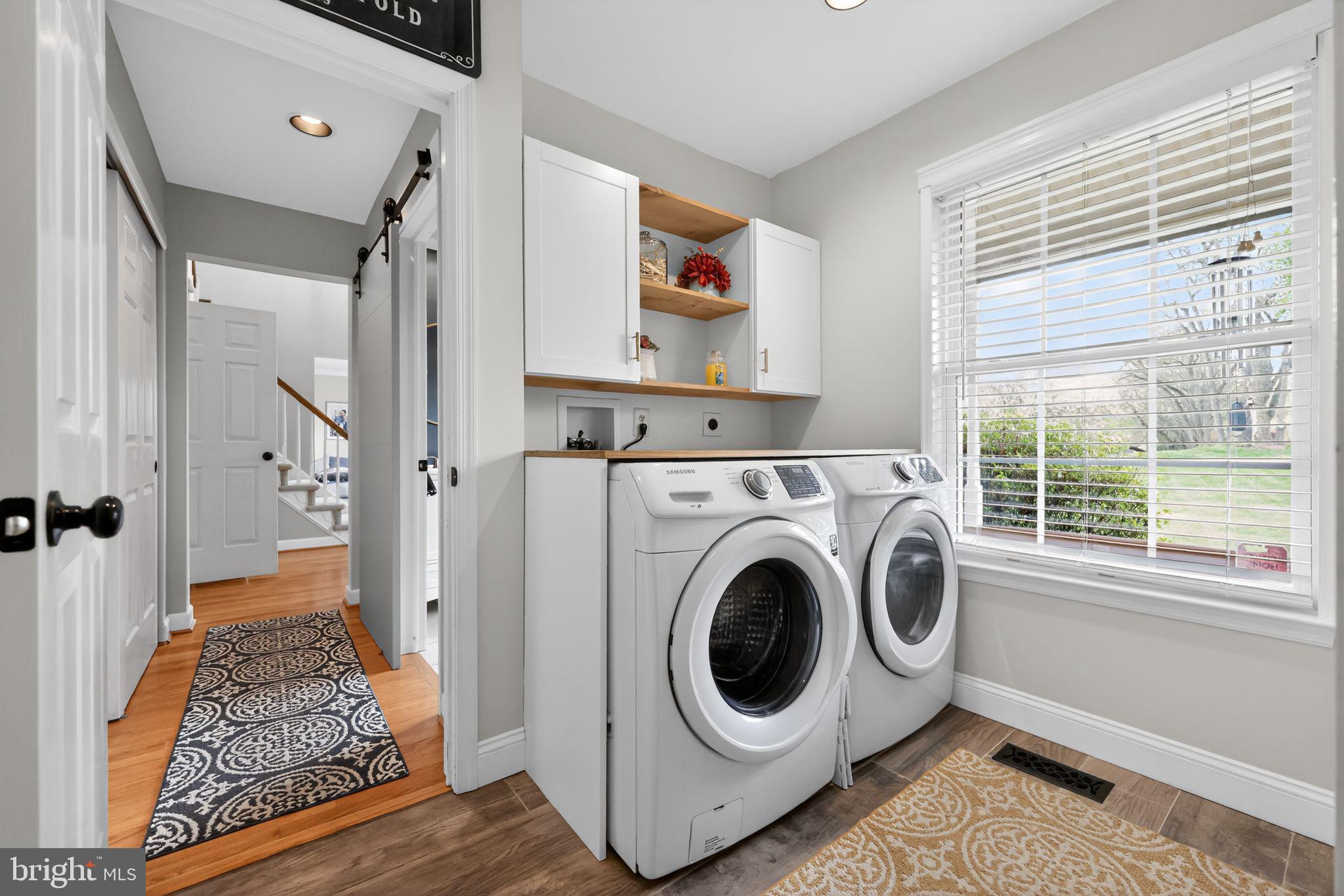 CHATHAM CHASE - Residential