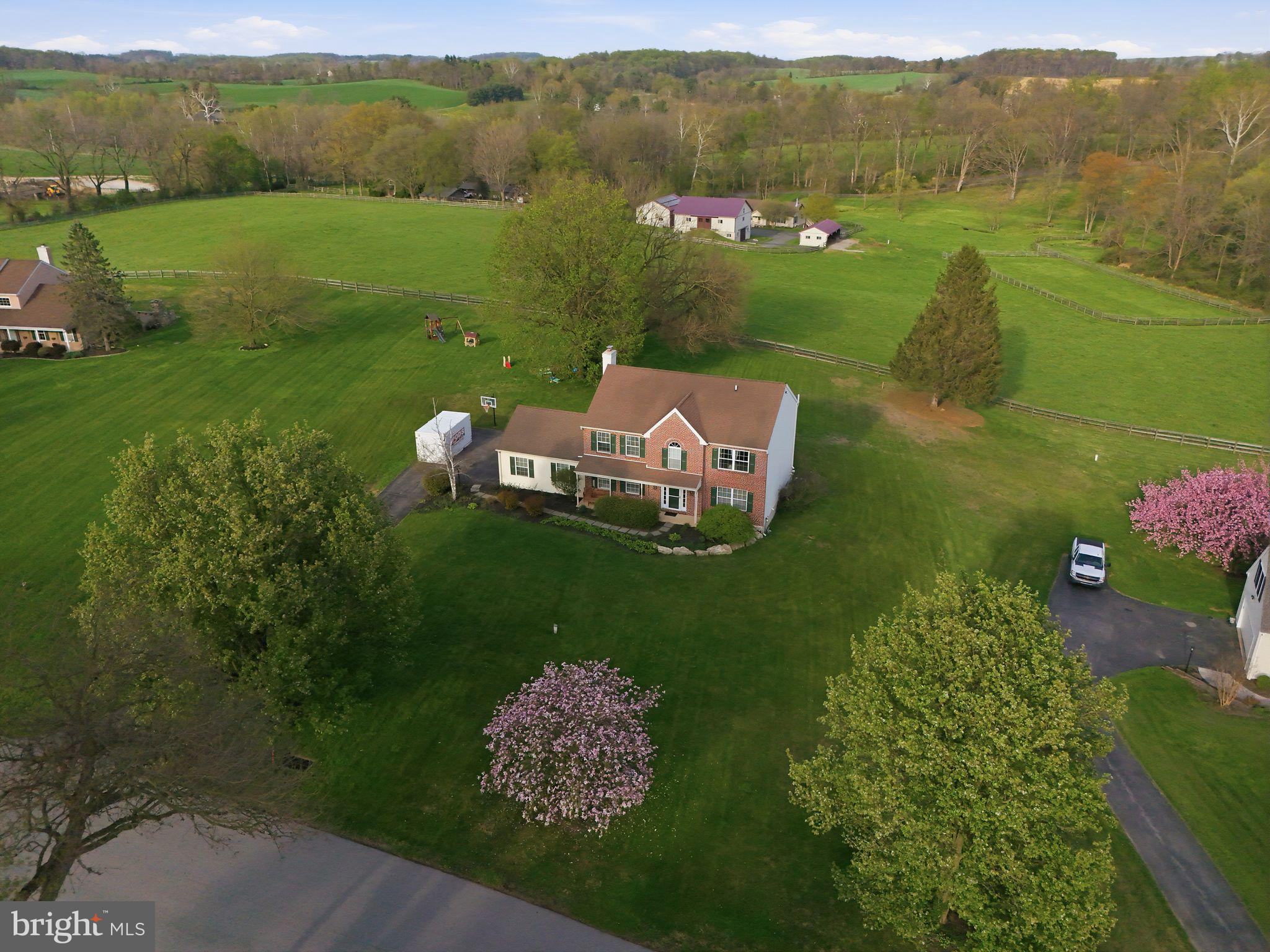 CHATHAM CHASE - Residential