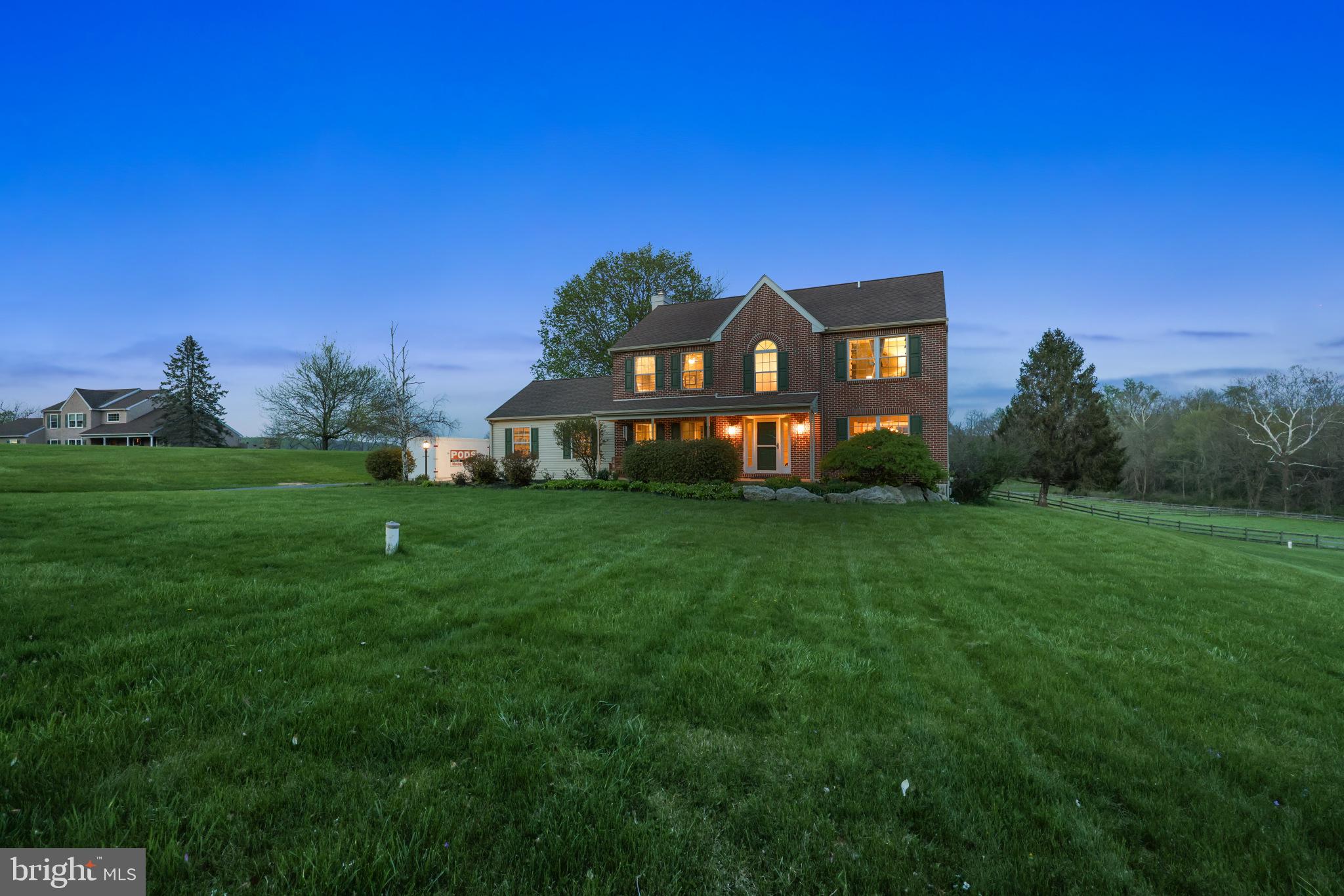 CHATHAM CHASE - Residential