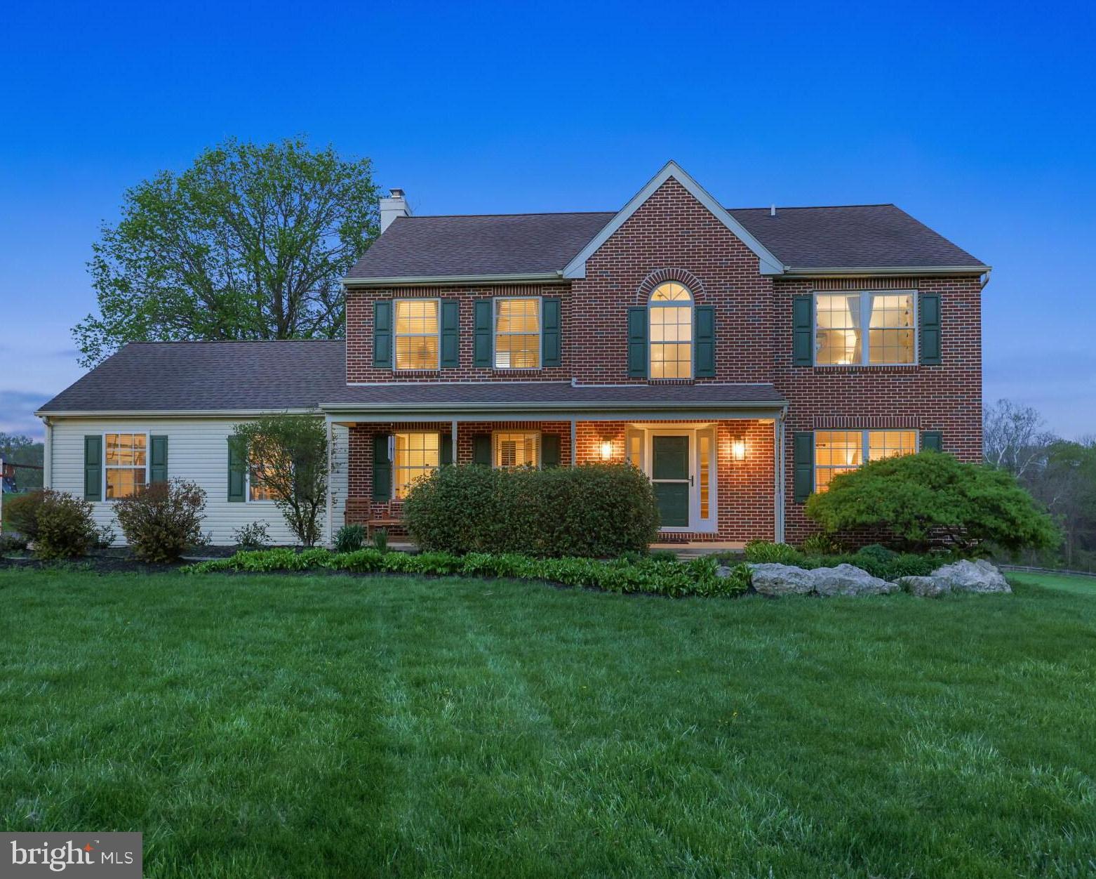 CHATHAM CHASE - Residential