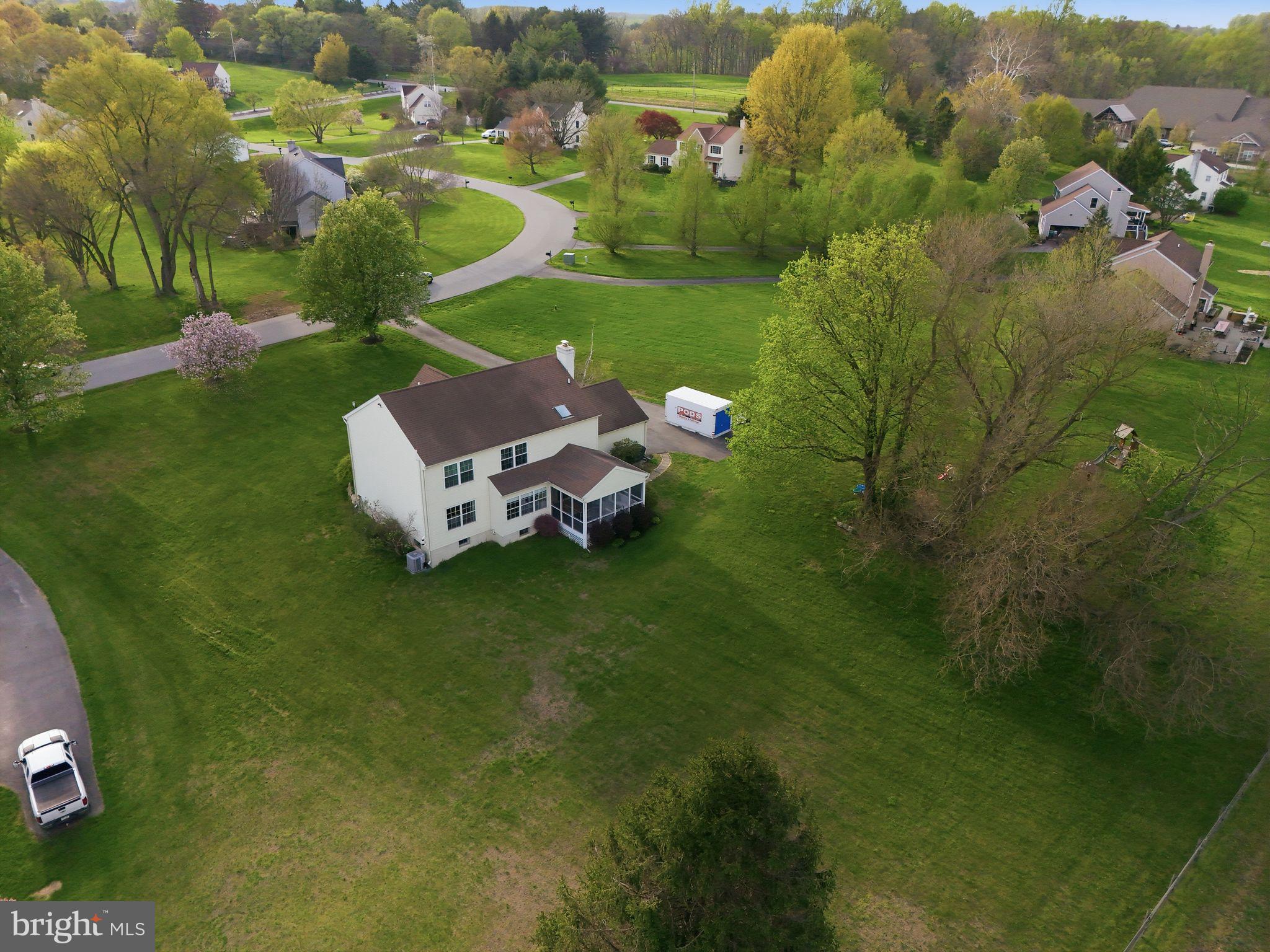 CHATHAM CHASE - Residential