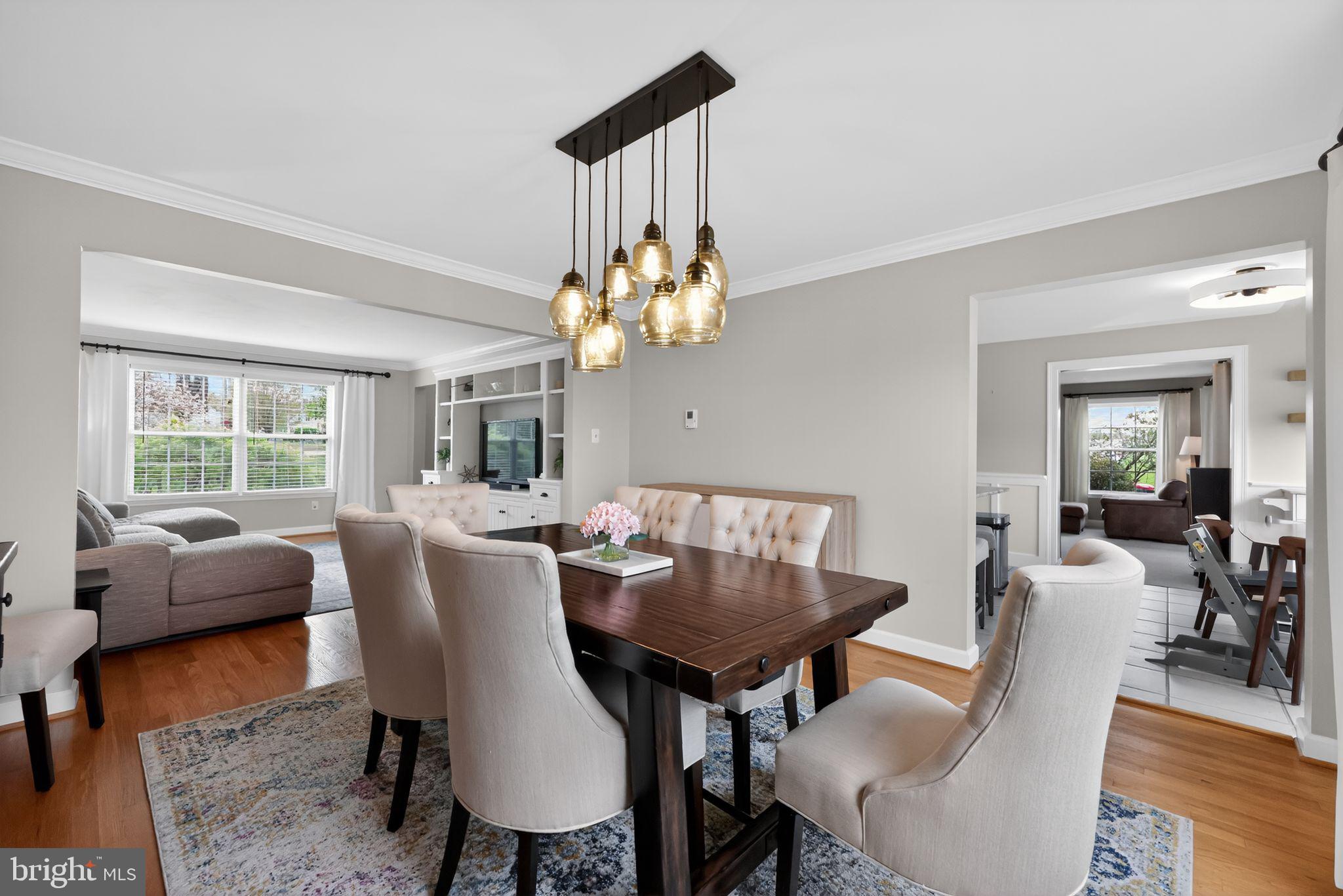 CHATHAM CHASE - Residential