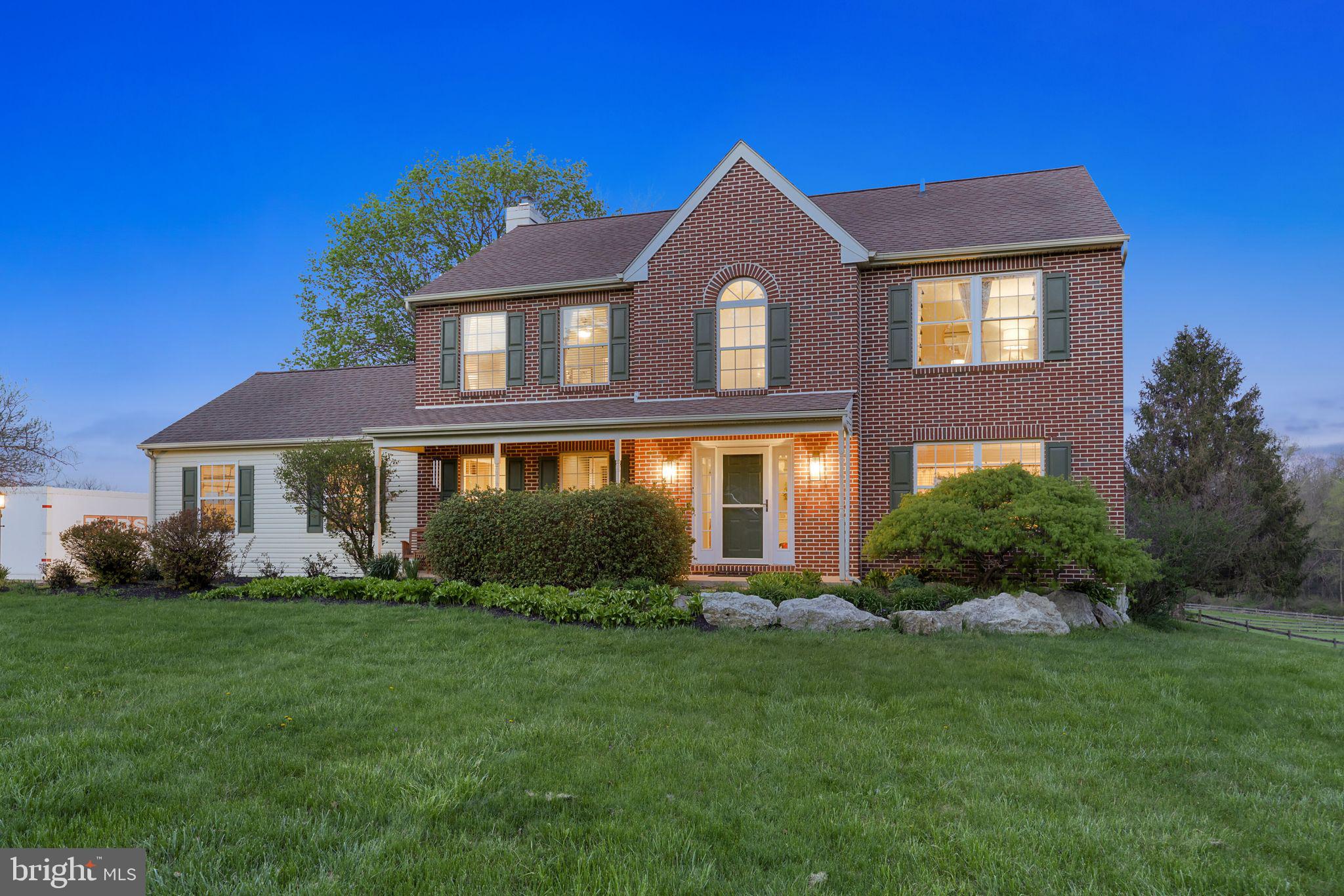 CHATHAM CHASE - Residential