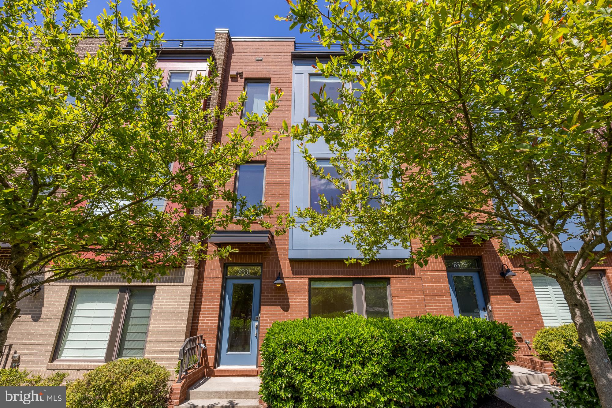 MOSAIC AT MERRIFIELD - Residential