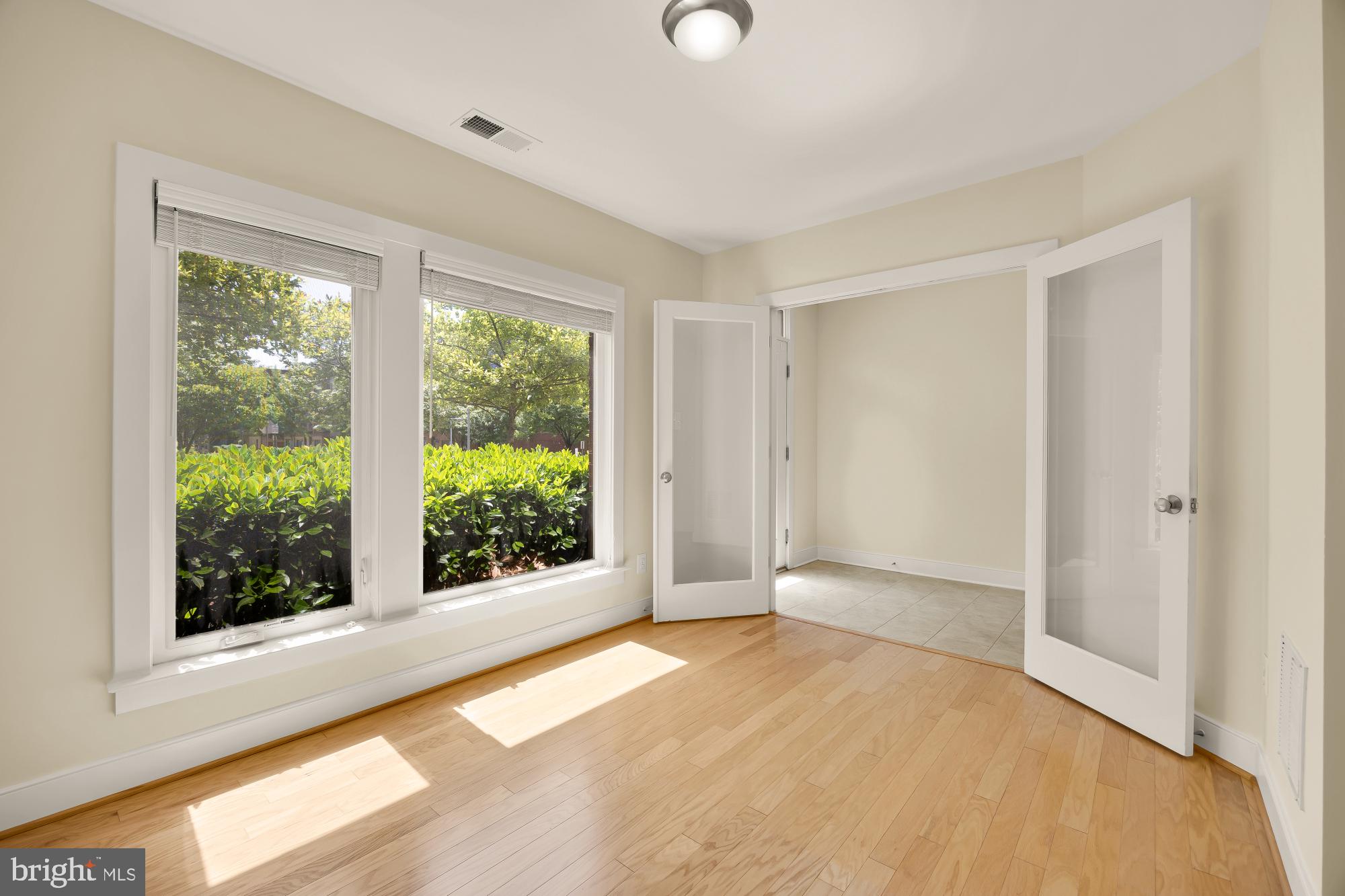 MOSAIC AT MERRIFIELD - Residential
