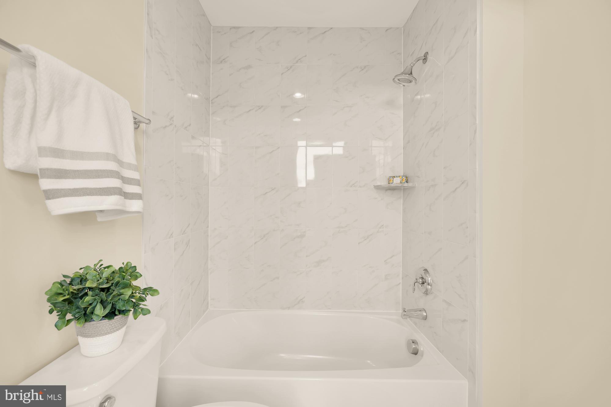 MOSAIC AT MERRIFIELD - Residential