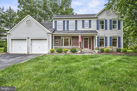 3 MONROE COURT PLAINSBORO NJ 08536
