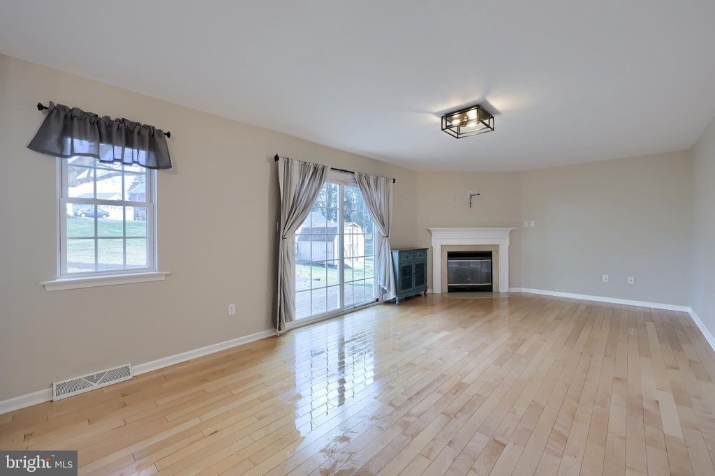 Photo of 120 Swith Court, YORK, PA 17404 (MLS # PAYK2094830)