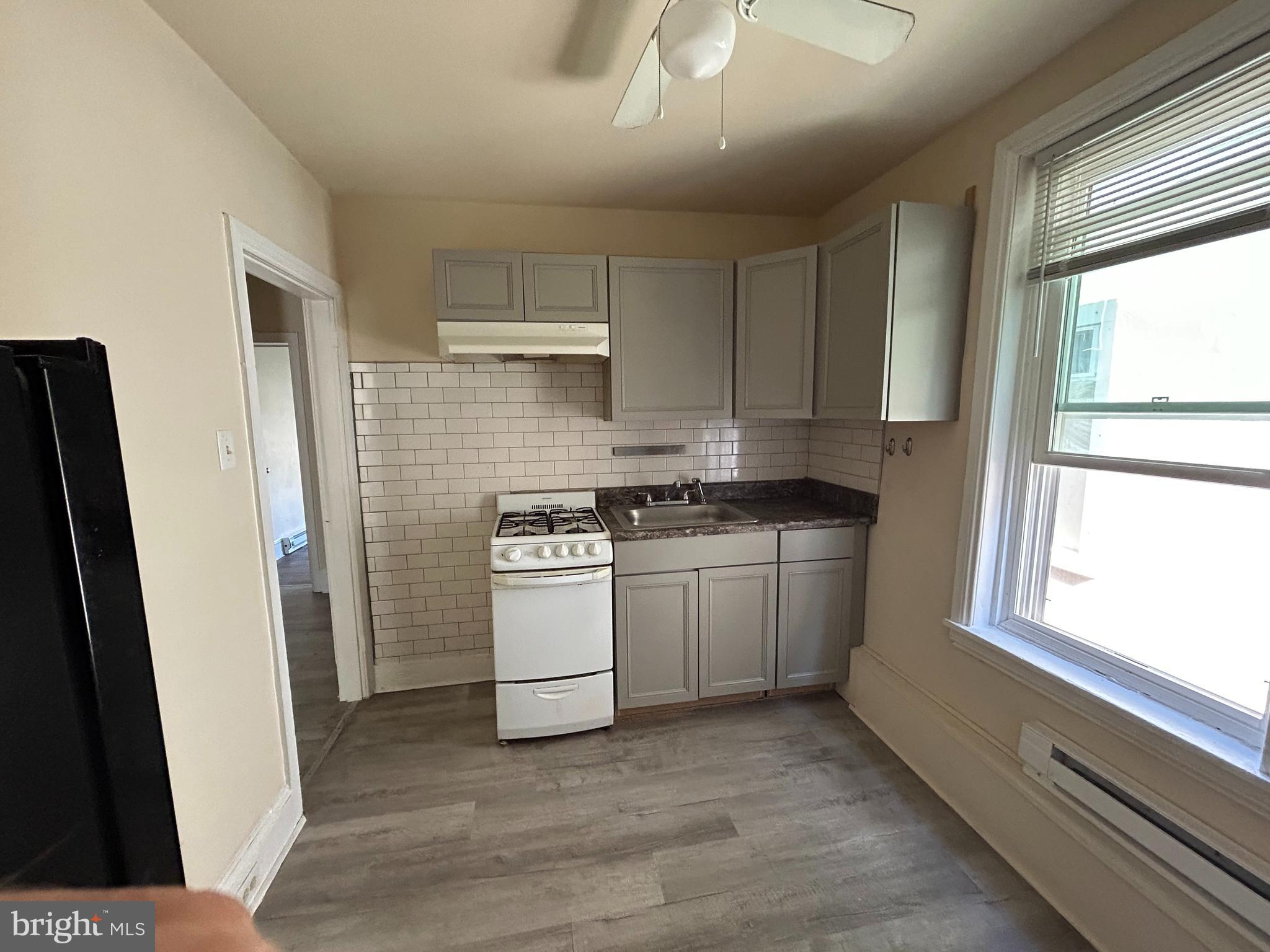 4209 PECHIN STREET 2