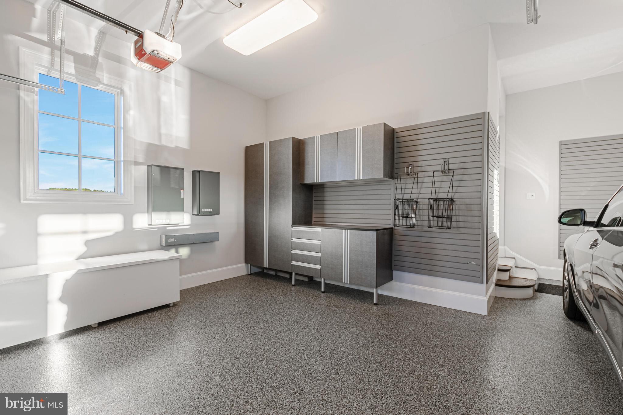 CREIGHTON FARMS - Residential