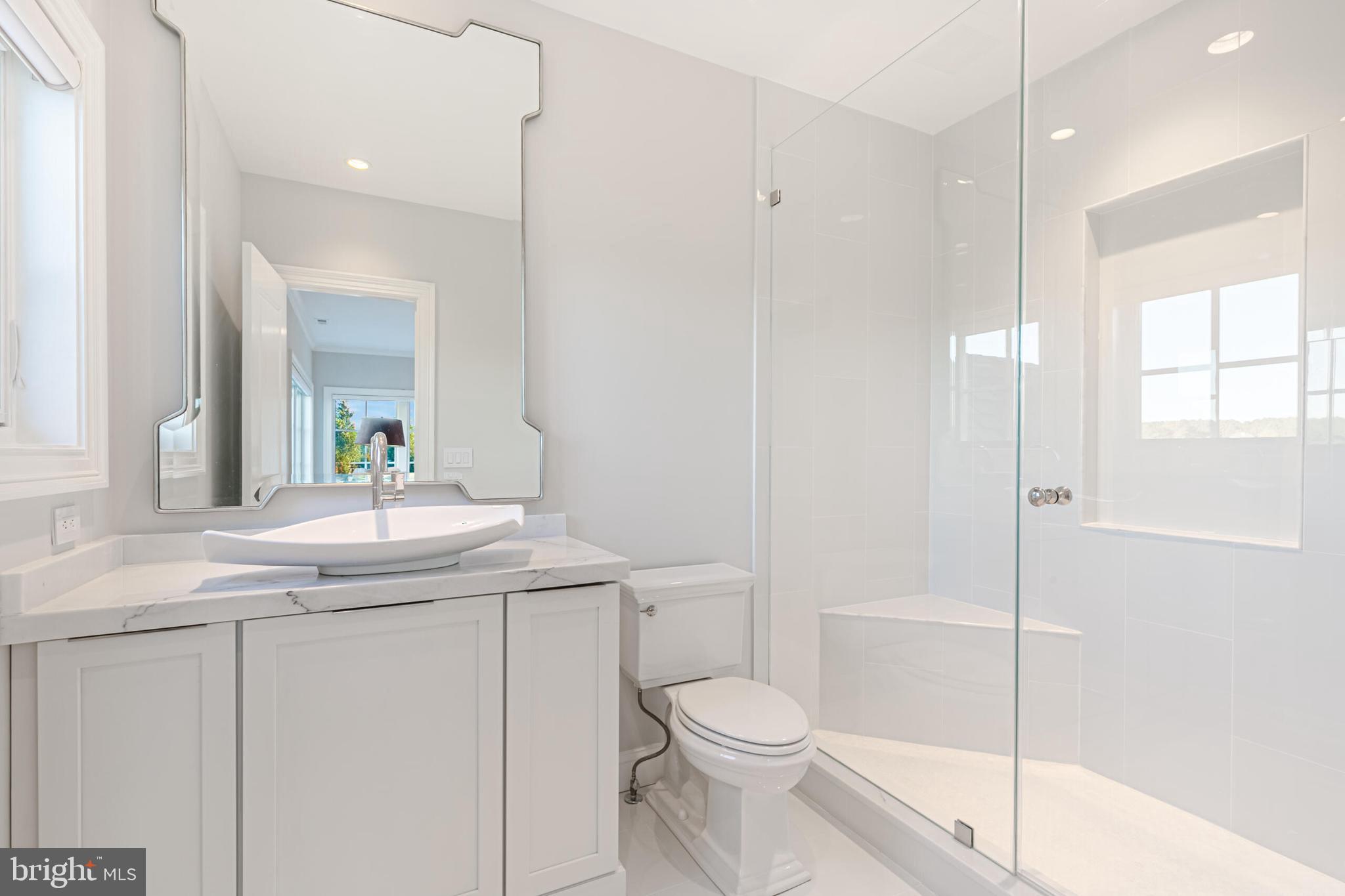 CREIGHTON FARMS - Residential