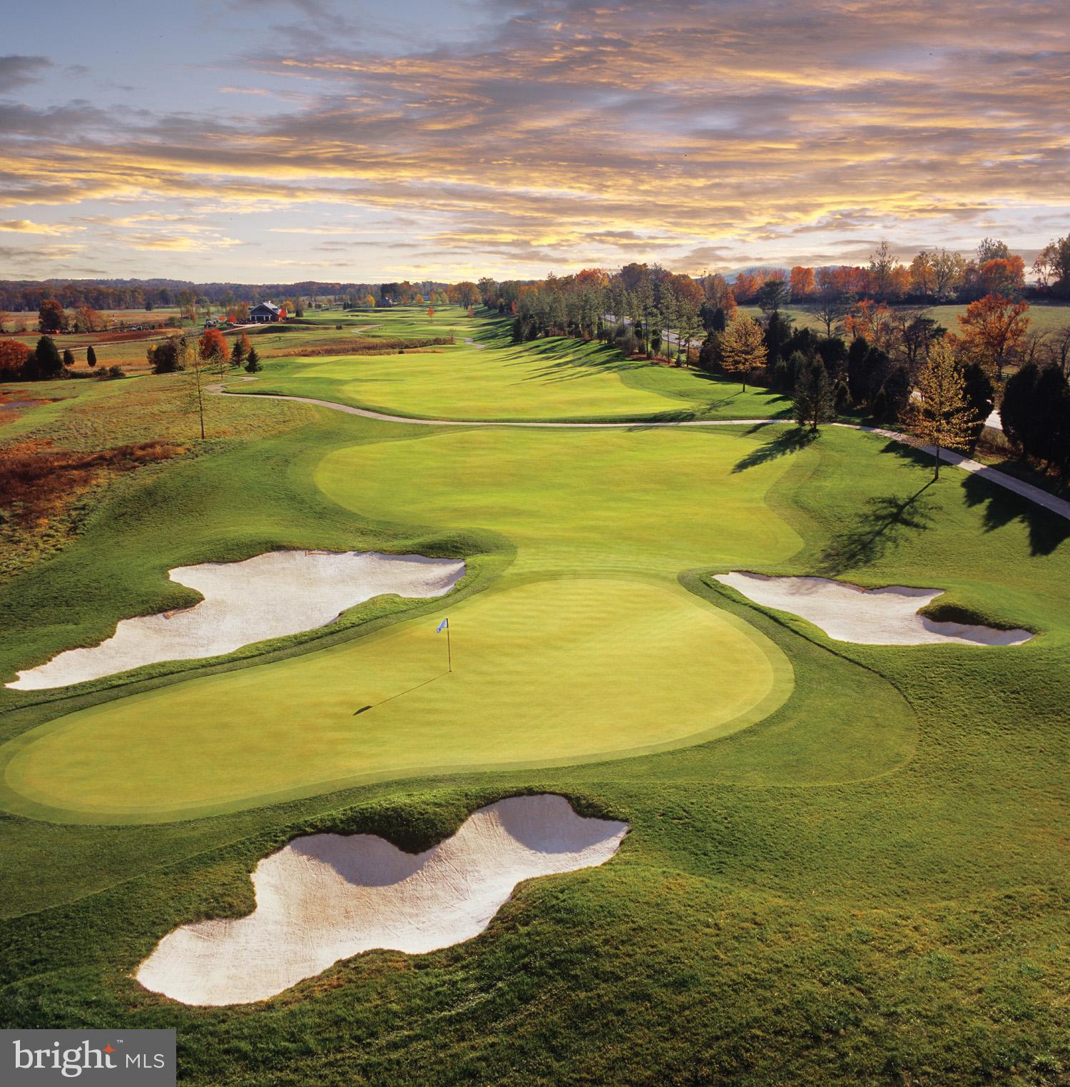 CREIGHTON FARMS - Residential