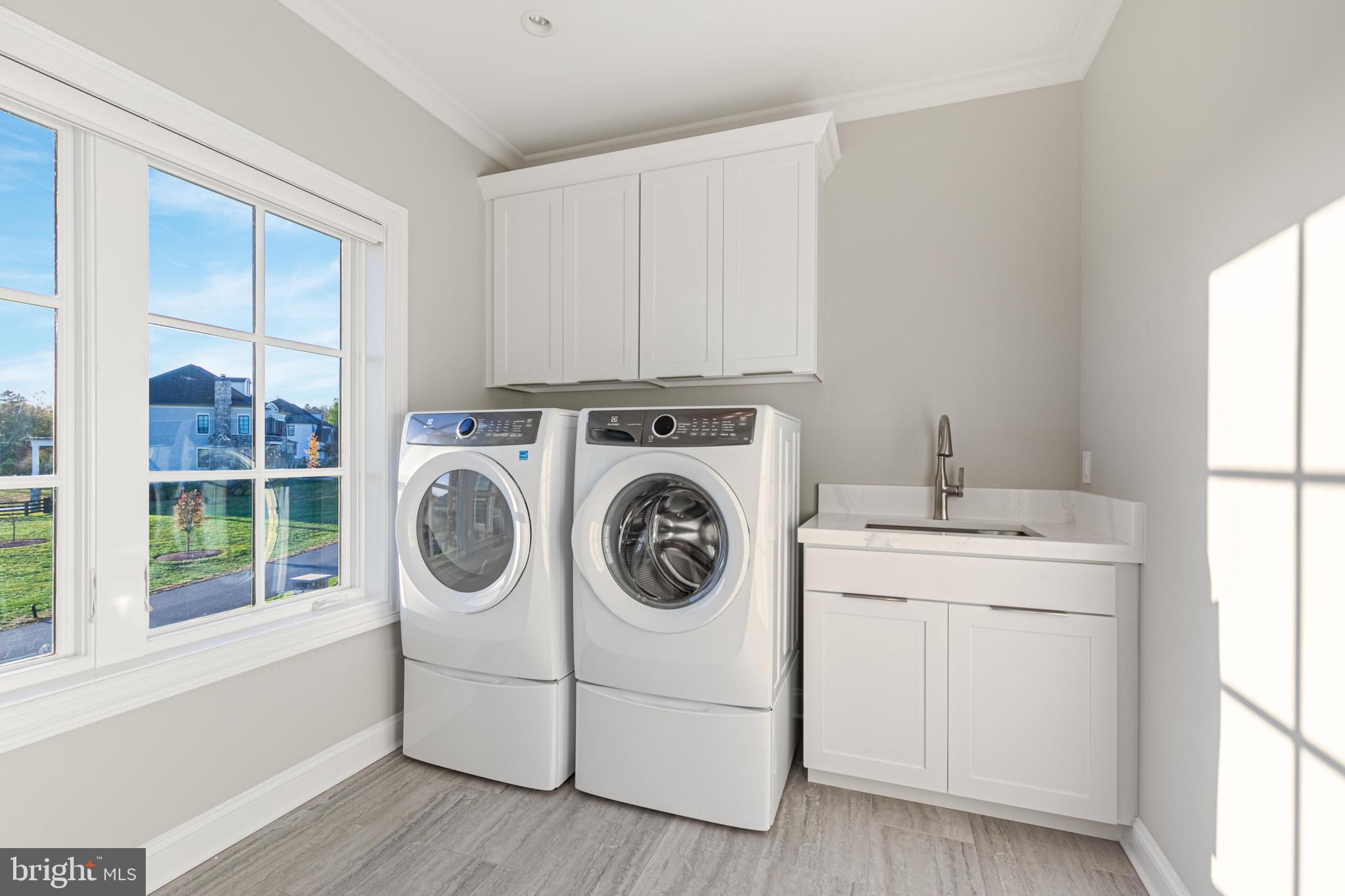 CREIGHTON FARMS - Residential