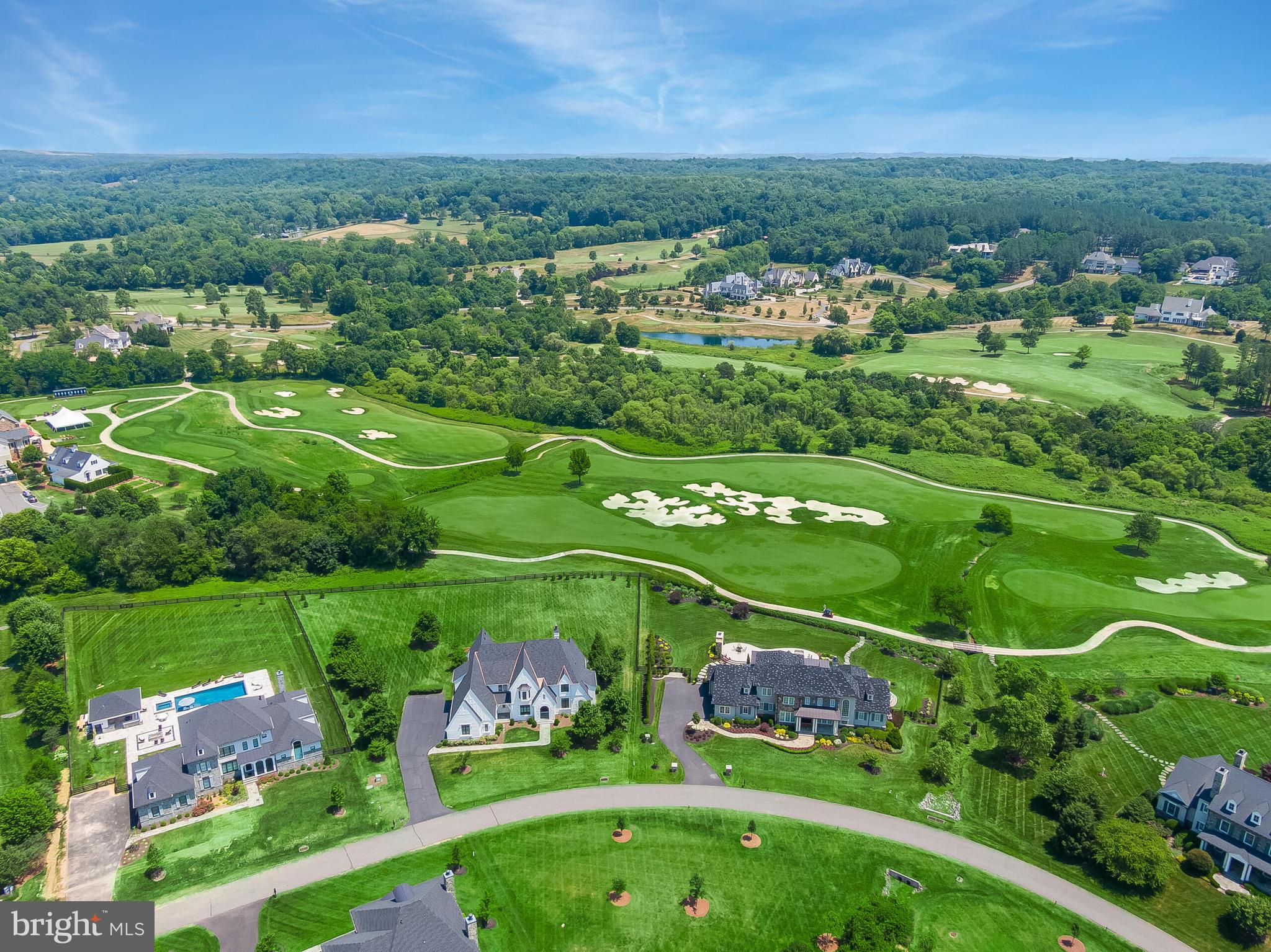 CREIGHTON FARMS - Residential