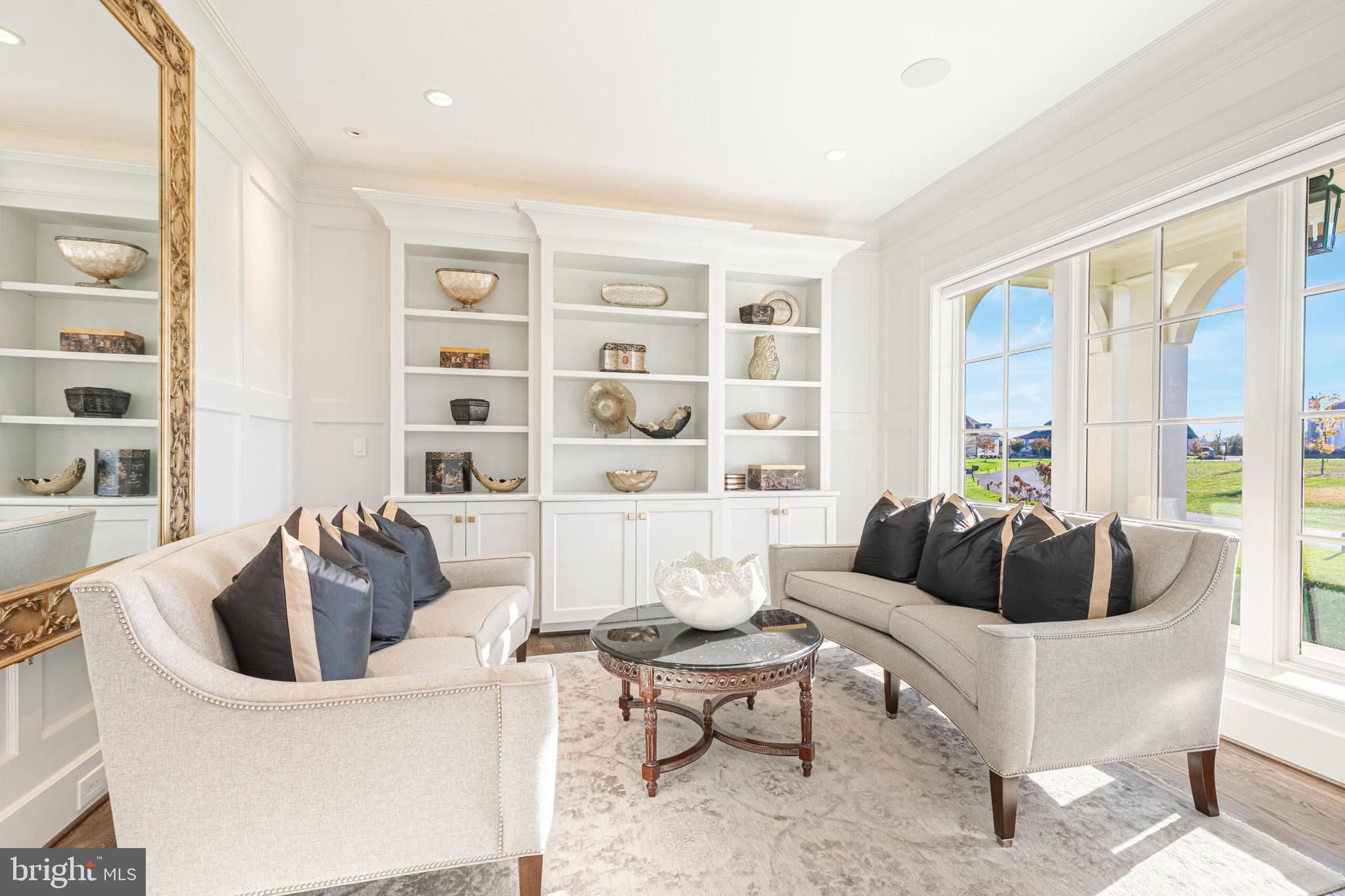 CREIGHTON FARMS - Residential