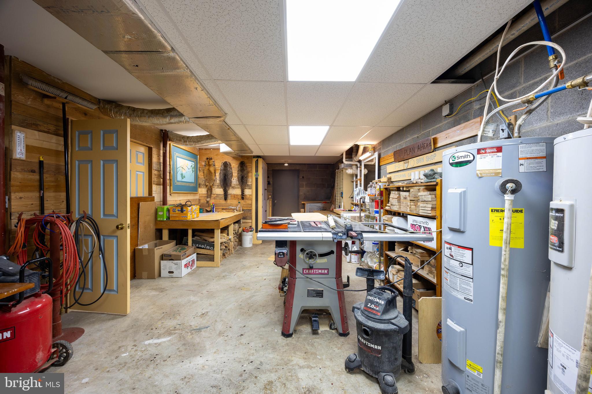 OAK TREE EAST - Residential