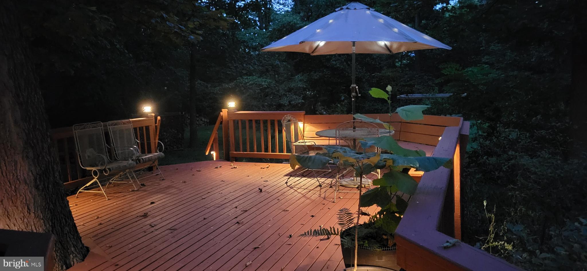 OAK TREE EAST - Residential