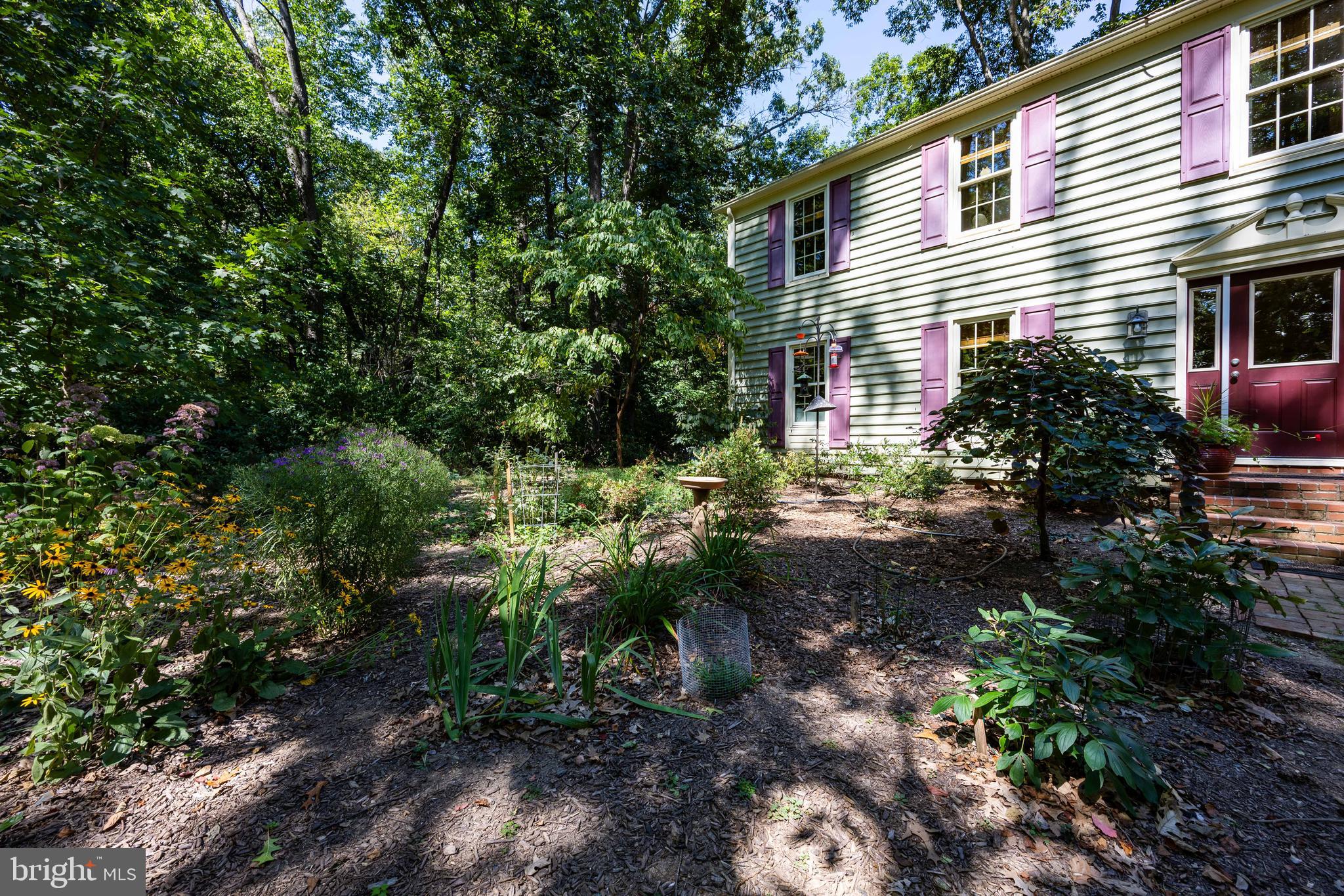 OAK TREE EAST - Residential