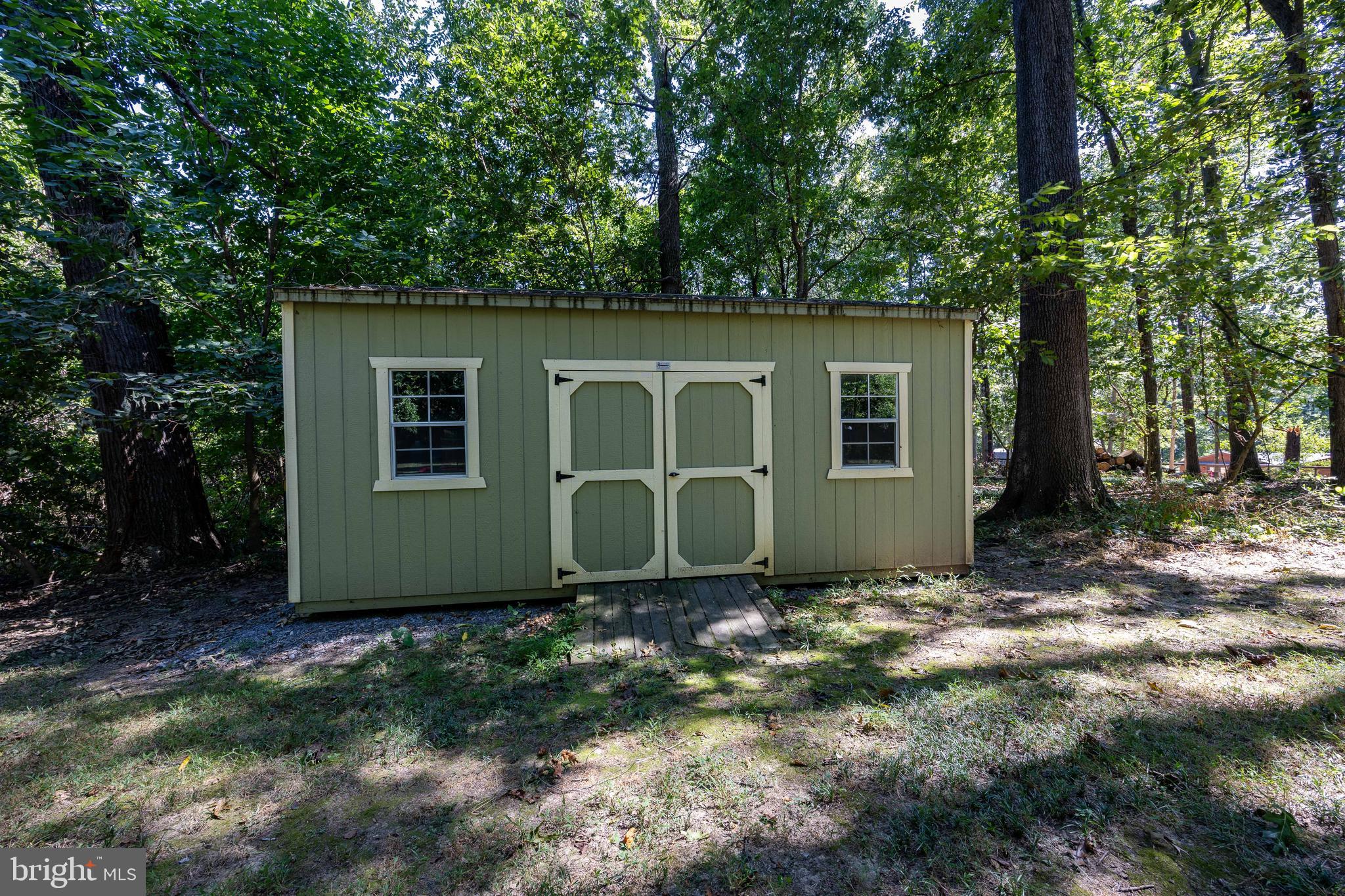 OAK TREE EAST - Residential