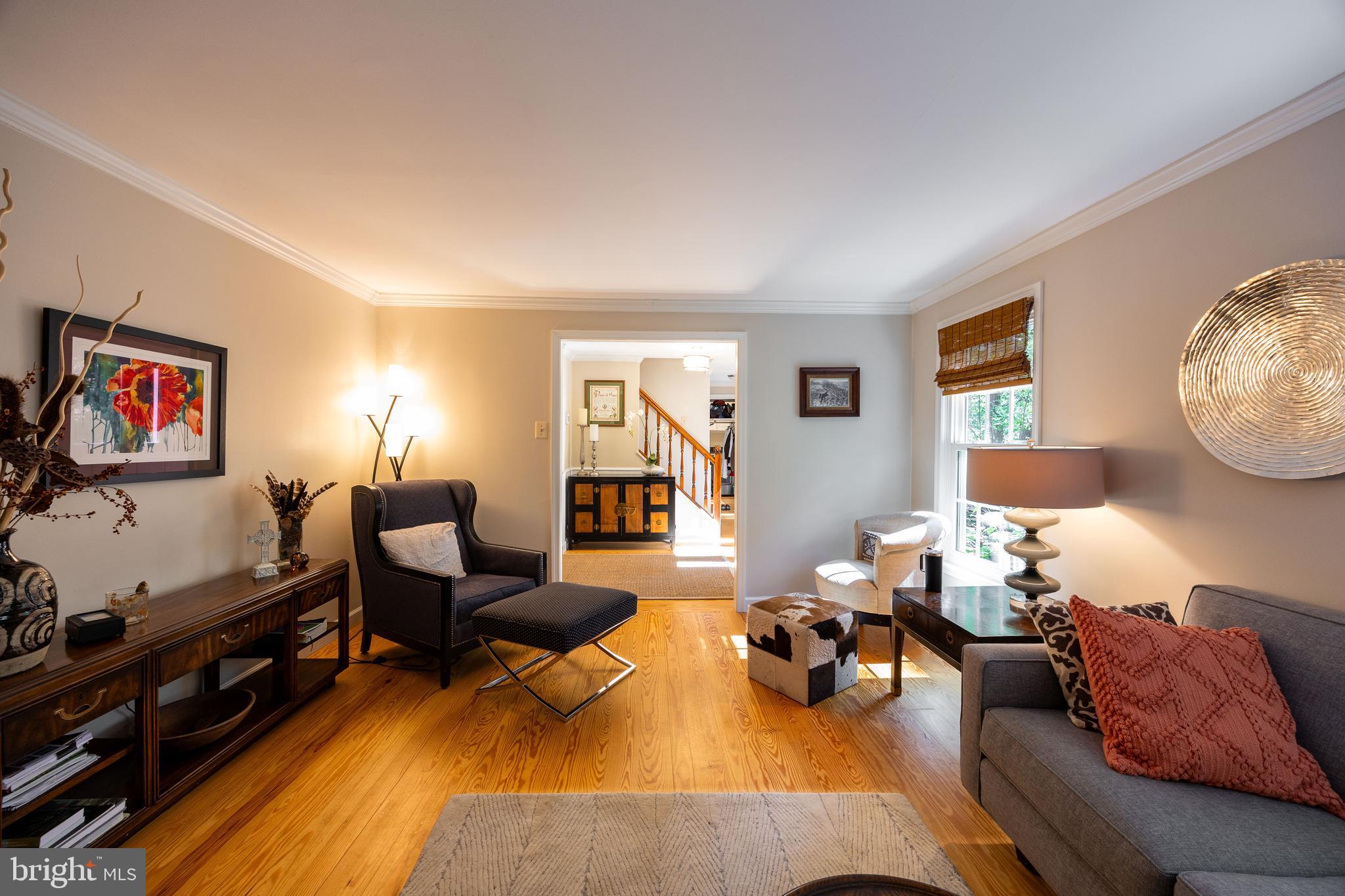 OAK TREE EAST - Residential