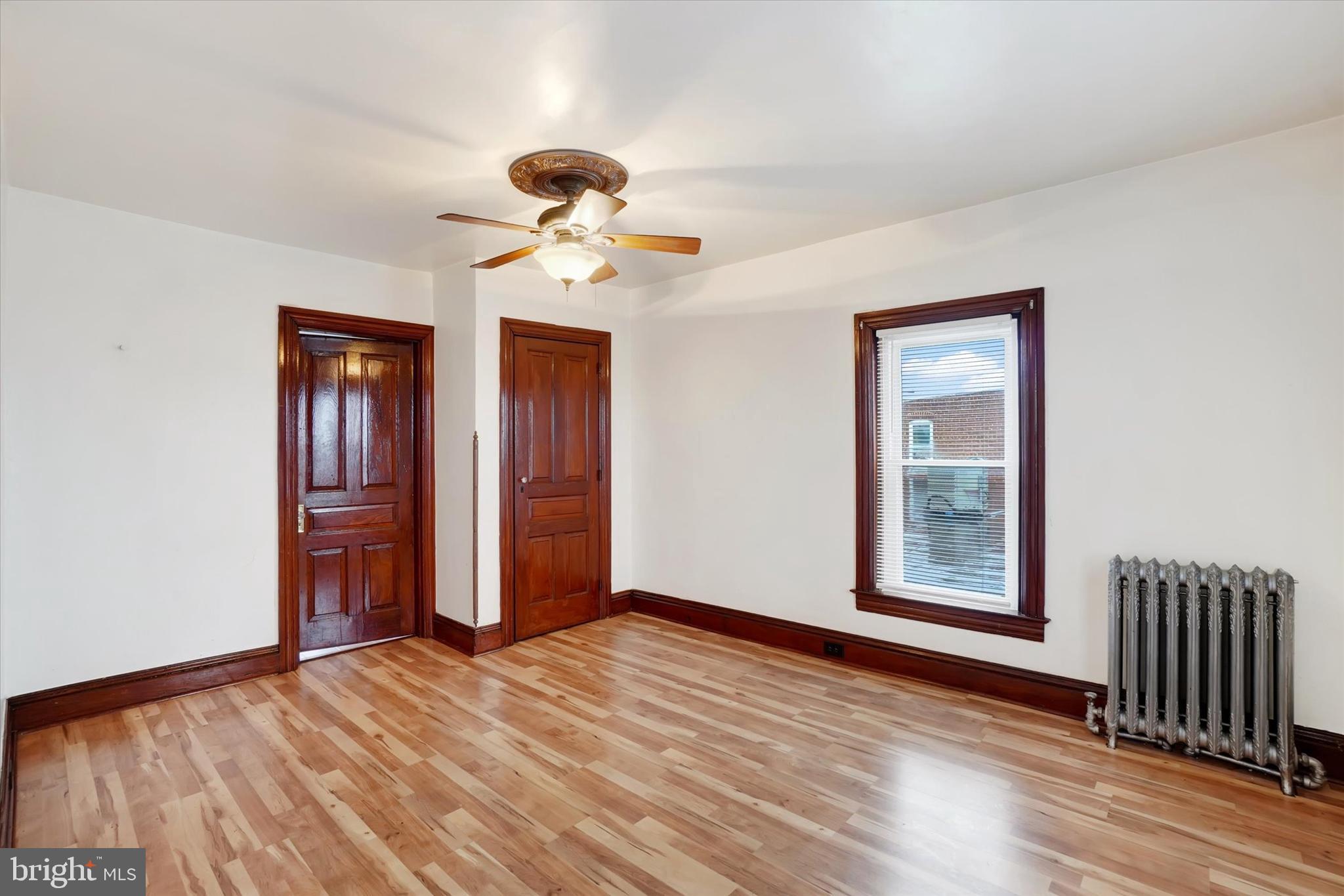 NORTH YORK - Residential Income