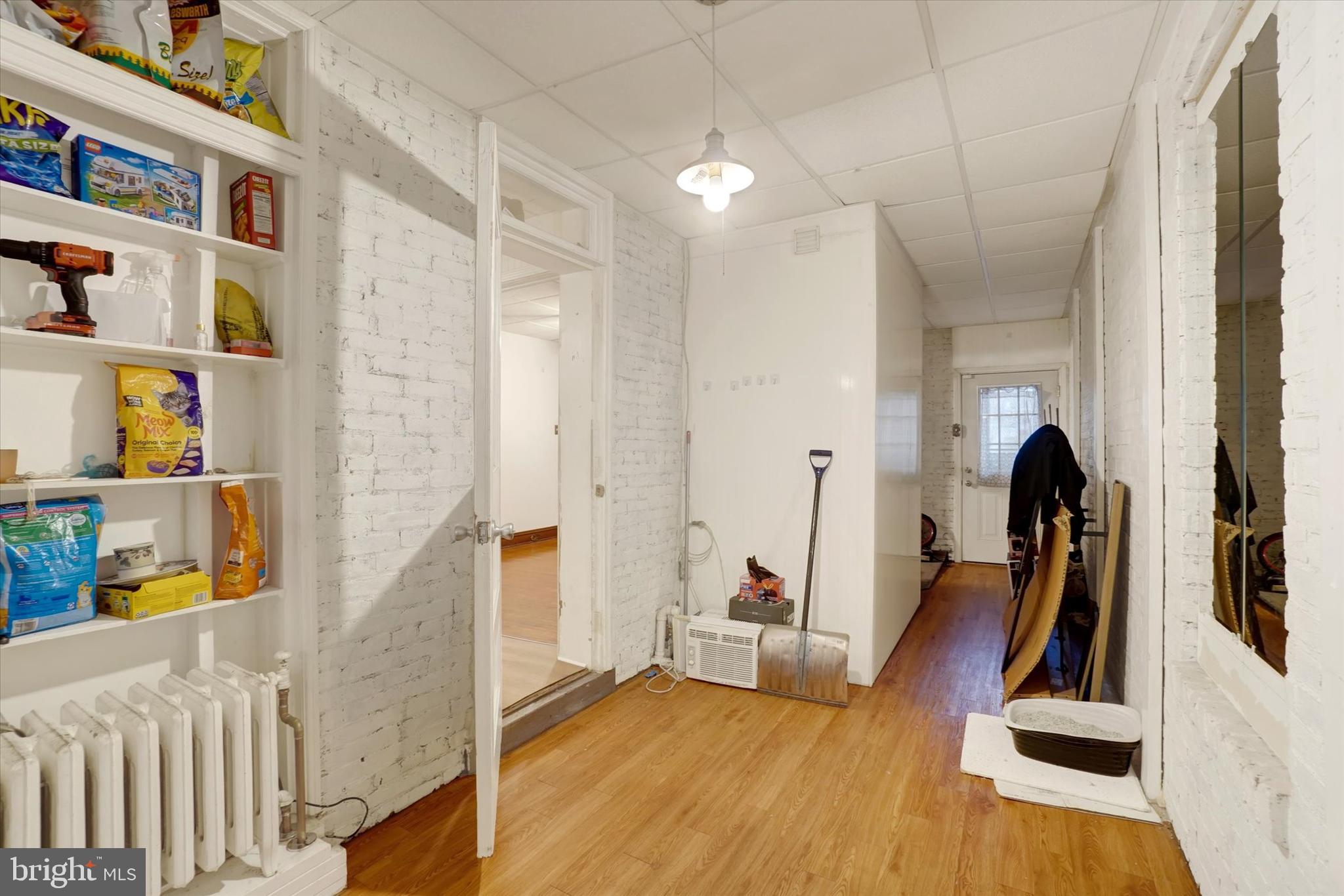 NORTH YORK - Residential Income