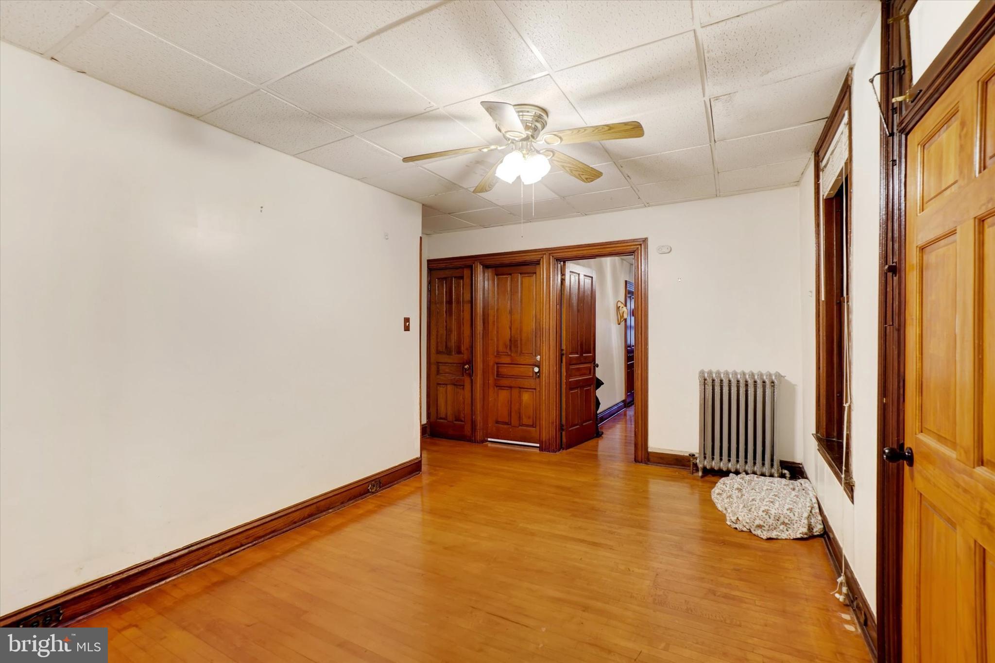 NORTH YORK - Residential Income