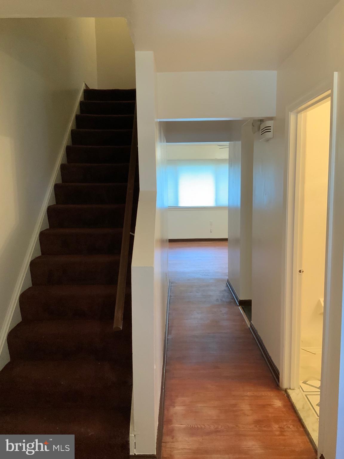 MONIKA COURTS CONDO - Residential