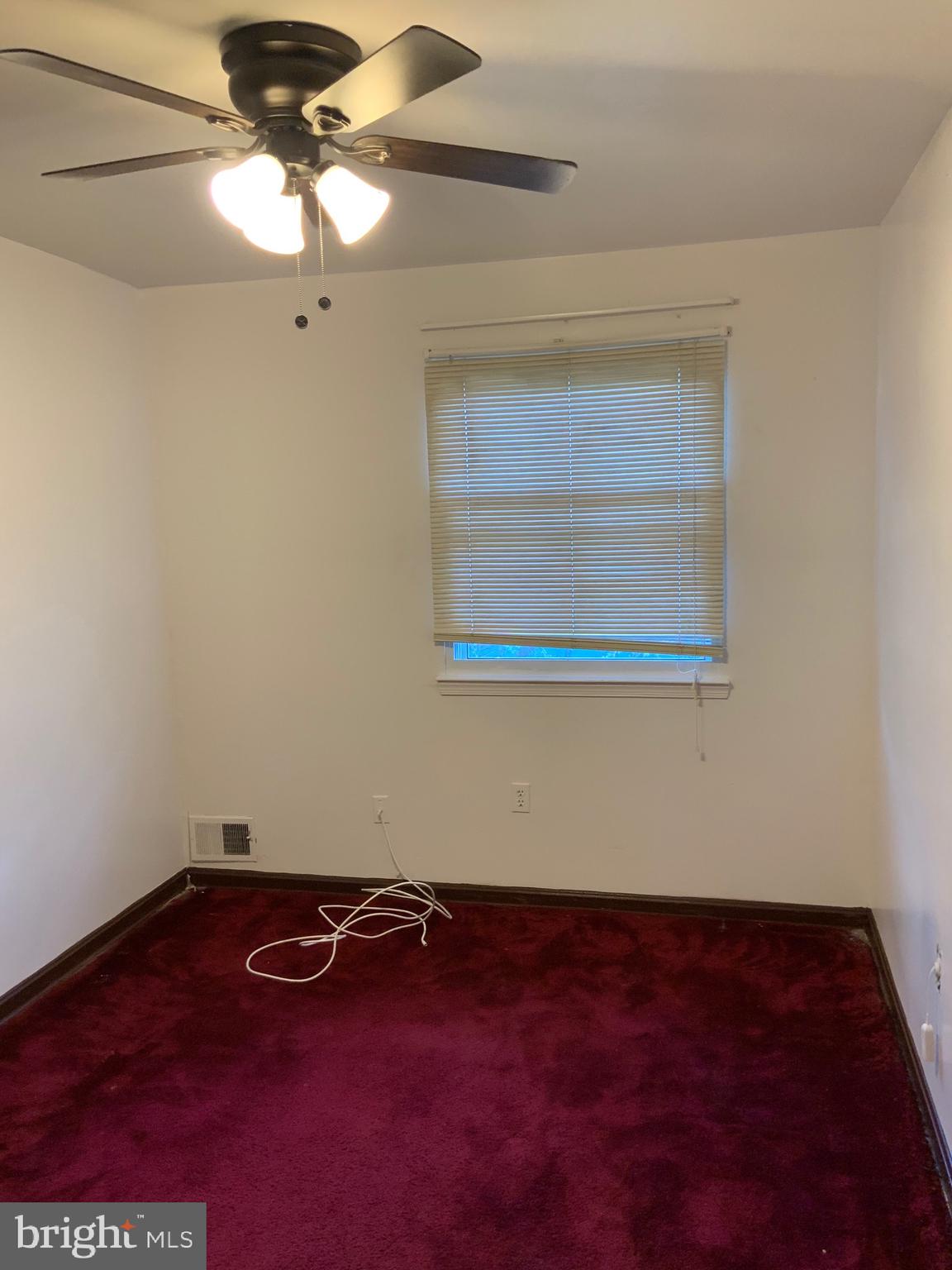 MONIKA COURTS CONDO - Residential