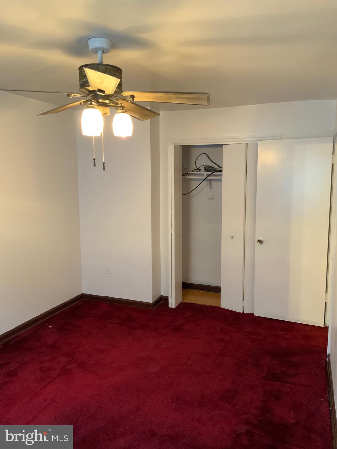 MONIKA COURTS CONDO - Residential