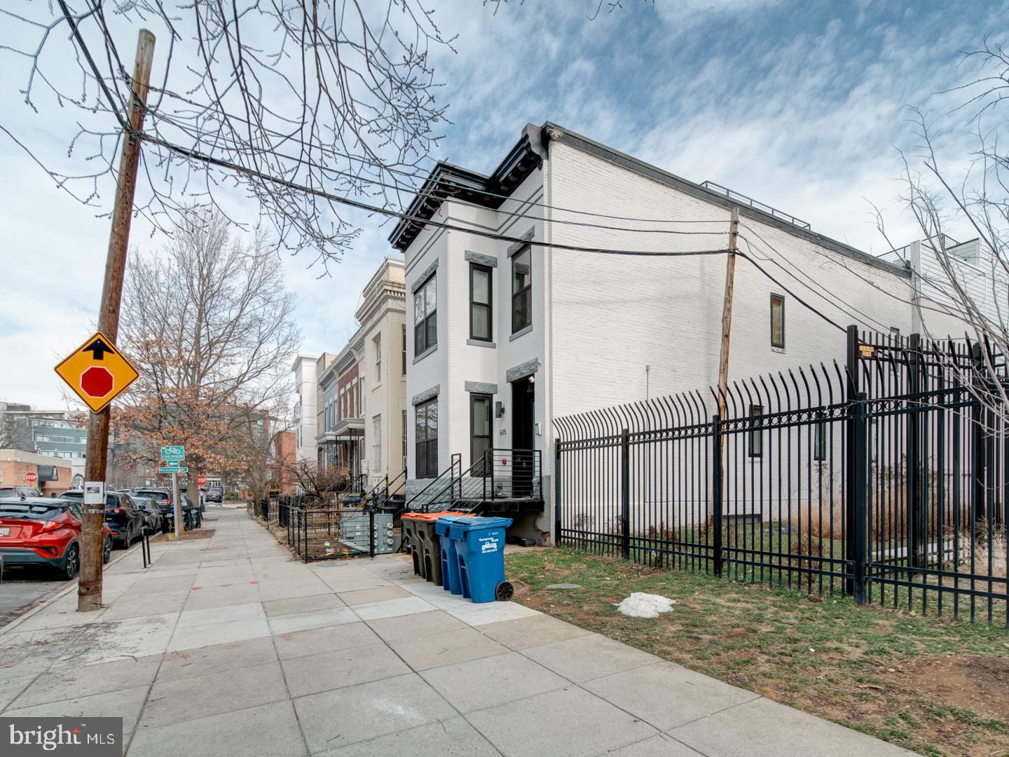 615 15TH STREET NE 1