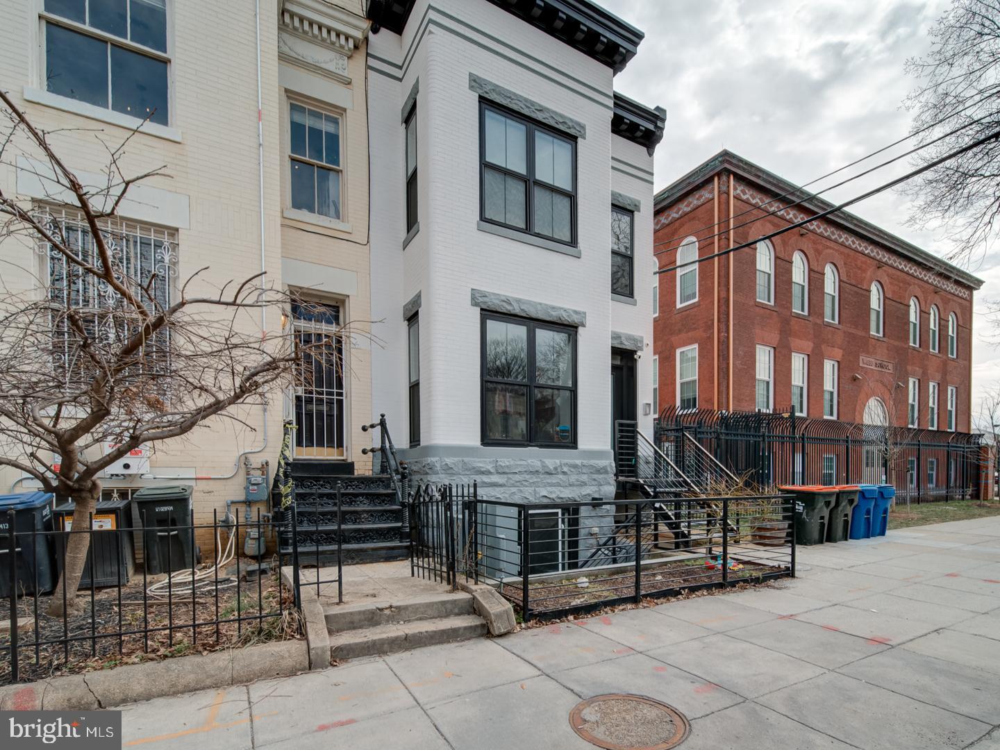 615 15TH STREET NE 1