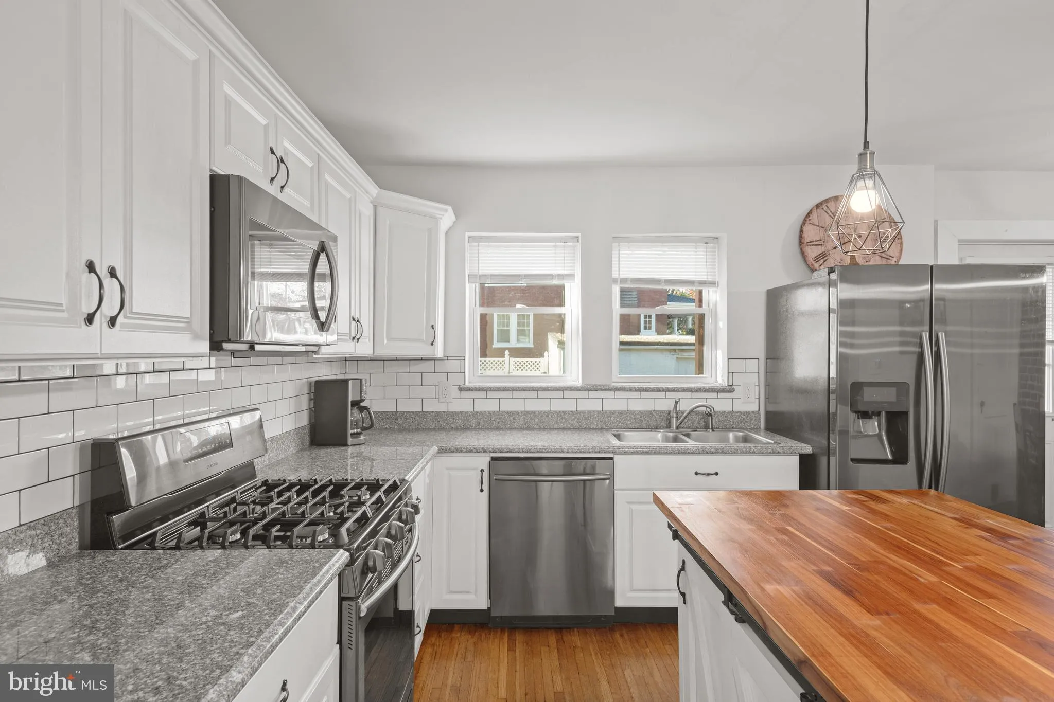 Lancaster, Pennsylvania 17603, United States, 3 Bedrooms Bedrooms, ,2 BathroomsBathrooms,Residential,Pending,131235