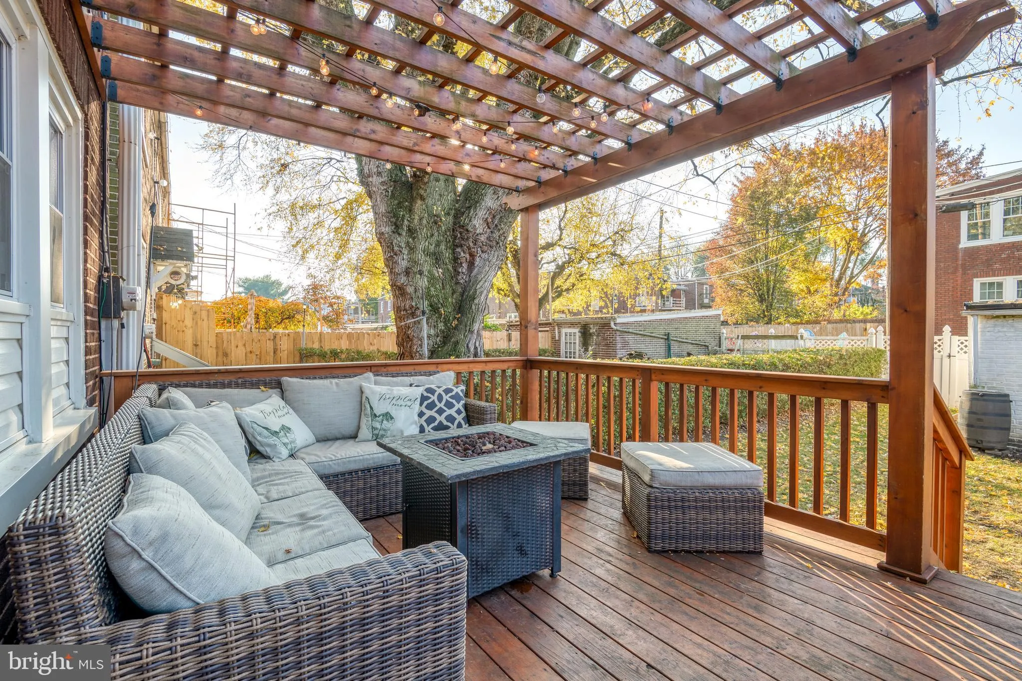 Lancaster, Pennsylvania 17603, United States, 3 Bedrooms Bedrooms, ,2 BathroomsBathrooms,Residential,Pending,131235